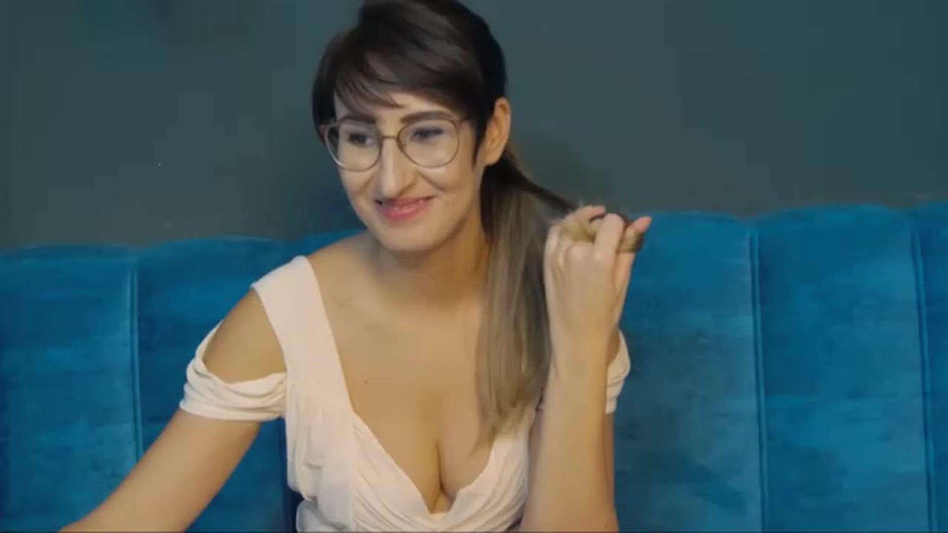 Gallery image thumbnail from LysAddiction's myfreecams stream on, 11/20/2022, 20:13 image 17 of 20