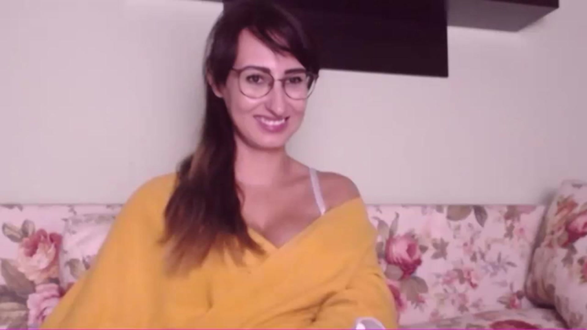 Gallery image thumbnail from LysAddiction's myfreecams stream on, 11/22/2022, 17:05 image 20 of 20