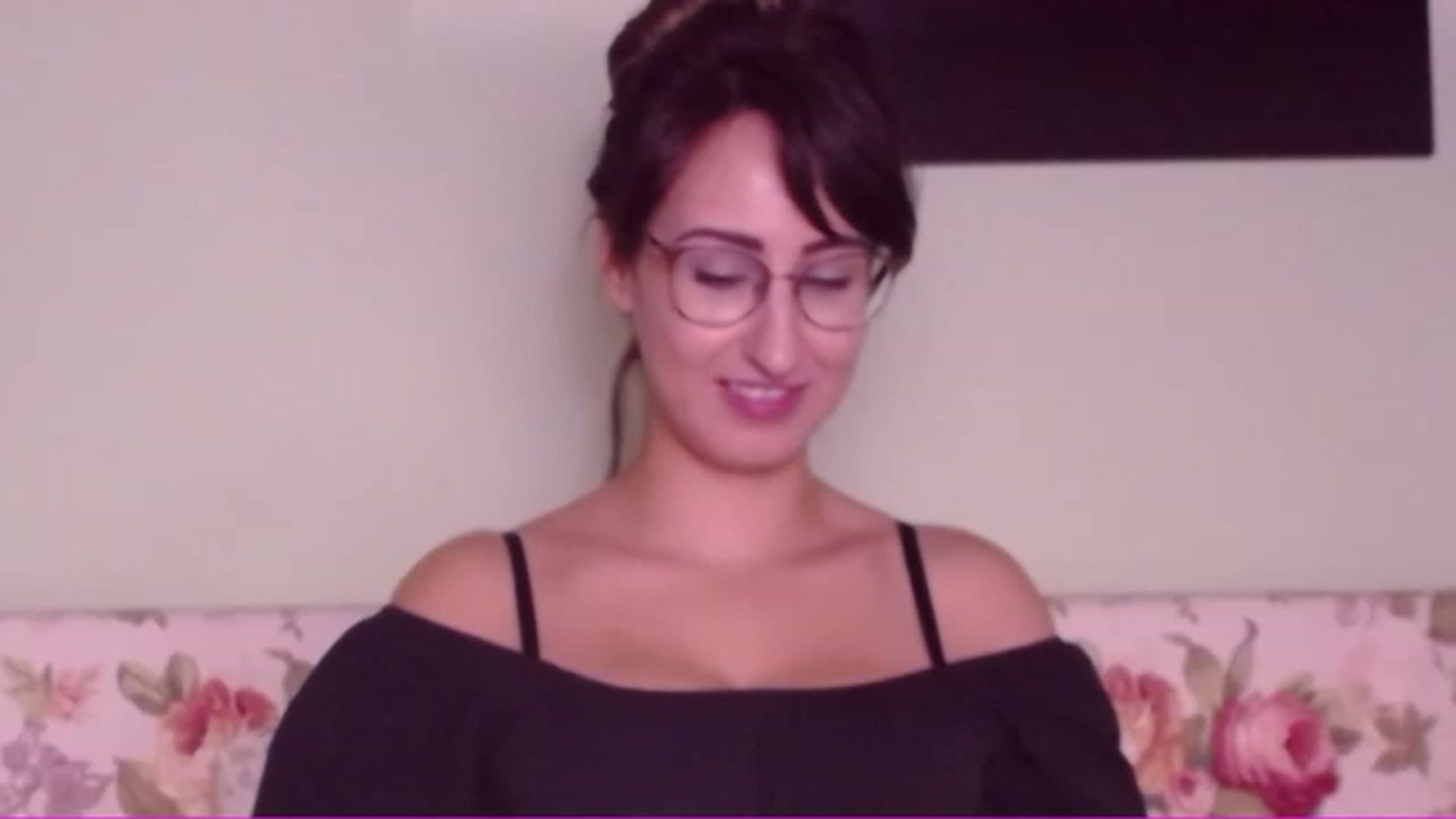 Gallery image thumbnail from LysAddiction's myfreecams stream on, 11/25/2022, 14:01 image 3 of 20