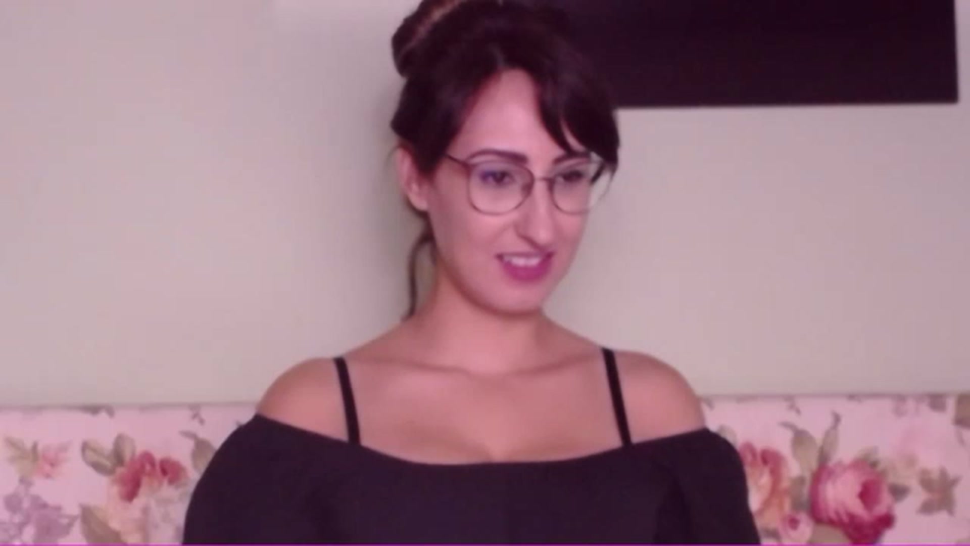 Gallery image thumbnail from LysAddiction's myfreecams stream on, 11/25/2022, 14:01 image 10 of 20