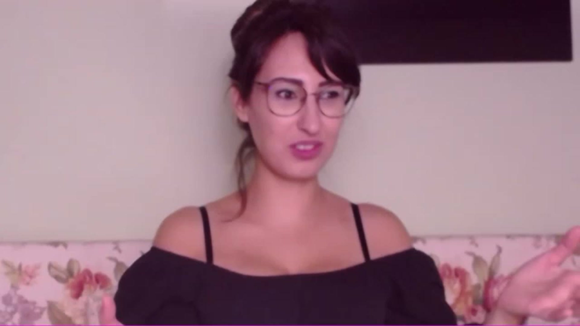Gallery image thumbnail from LysAddiction's myfreecams stream on, 11/25/2022, 14:01 image 18 of 20