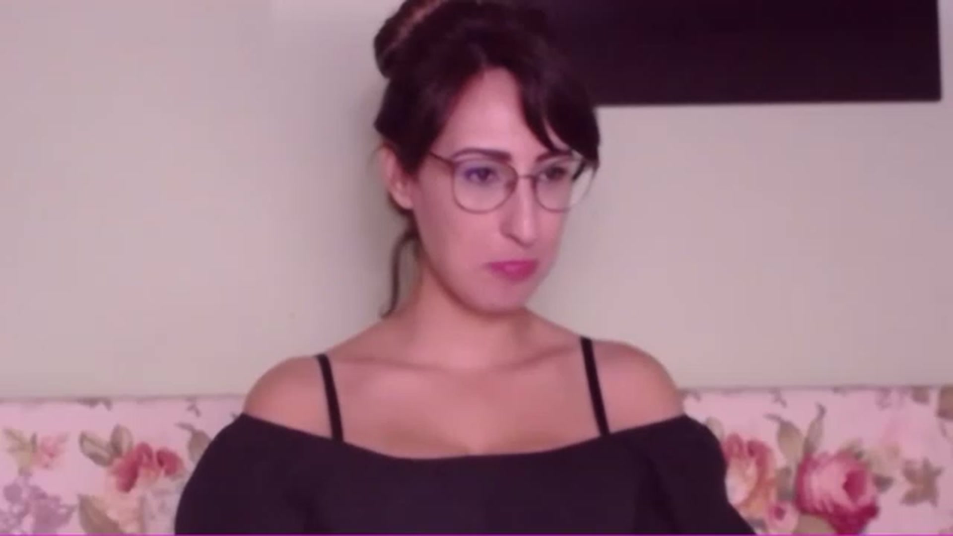 Gallery image thumbnail from LysAddiction's myfreecams stream on, 11/25/2022, 14:01 image 8 of 20