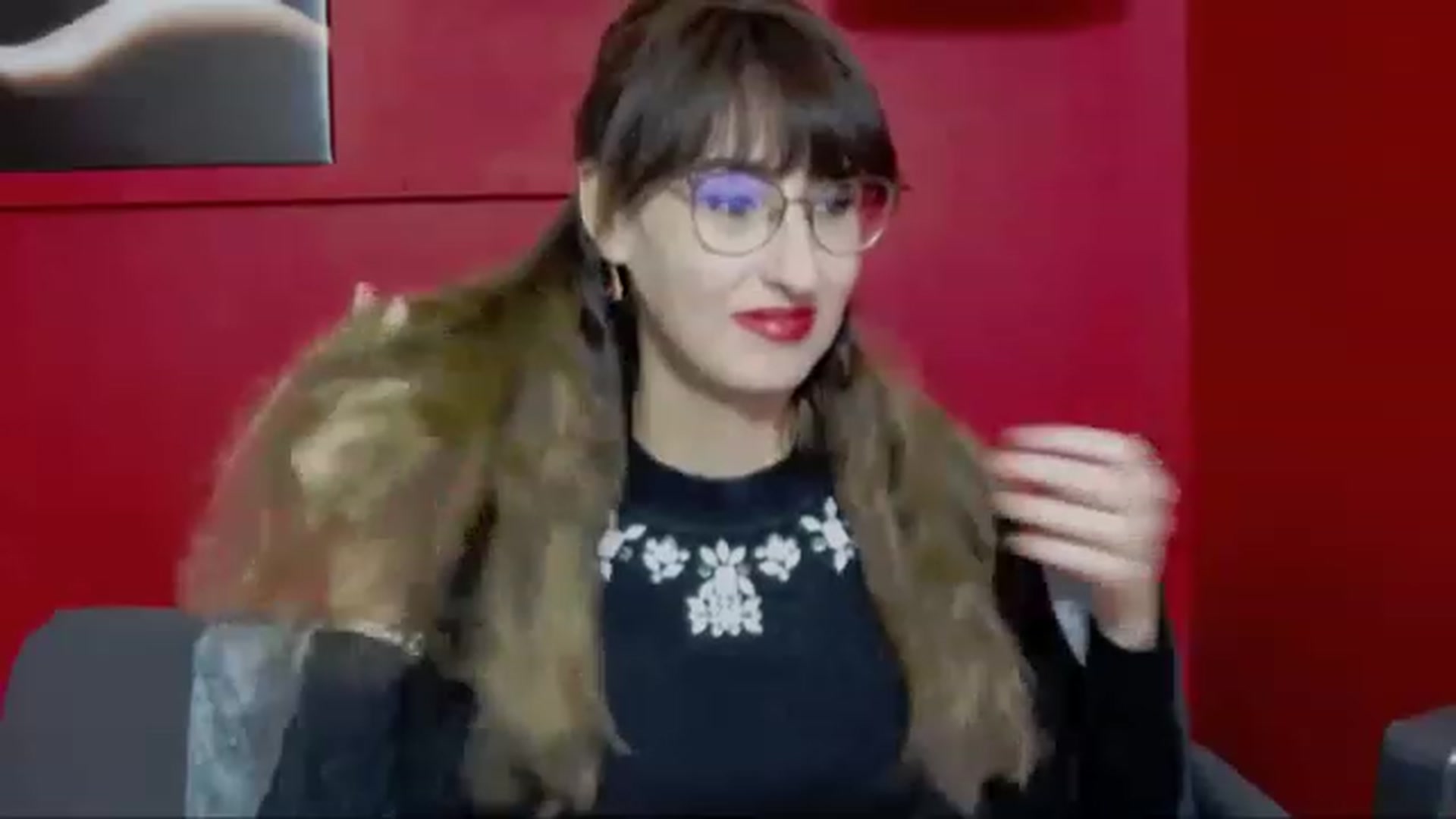 Gallery image thumbnail from LysAddiction's myfreecams stream on, 12/11/2022, 17:23 image 2 of 20