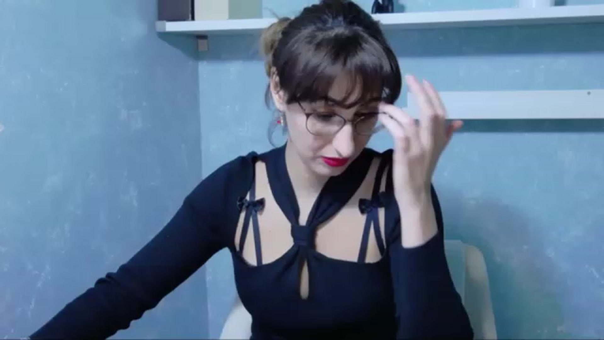 Gallery image thumbnail from LysAddiction's myfreecams stream on, 12/15/2022, 16:38 image 1 of 20