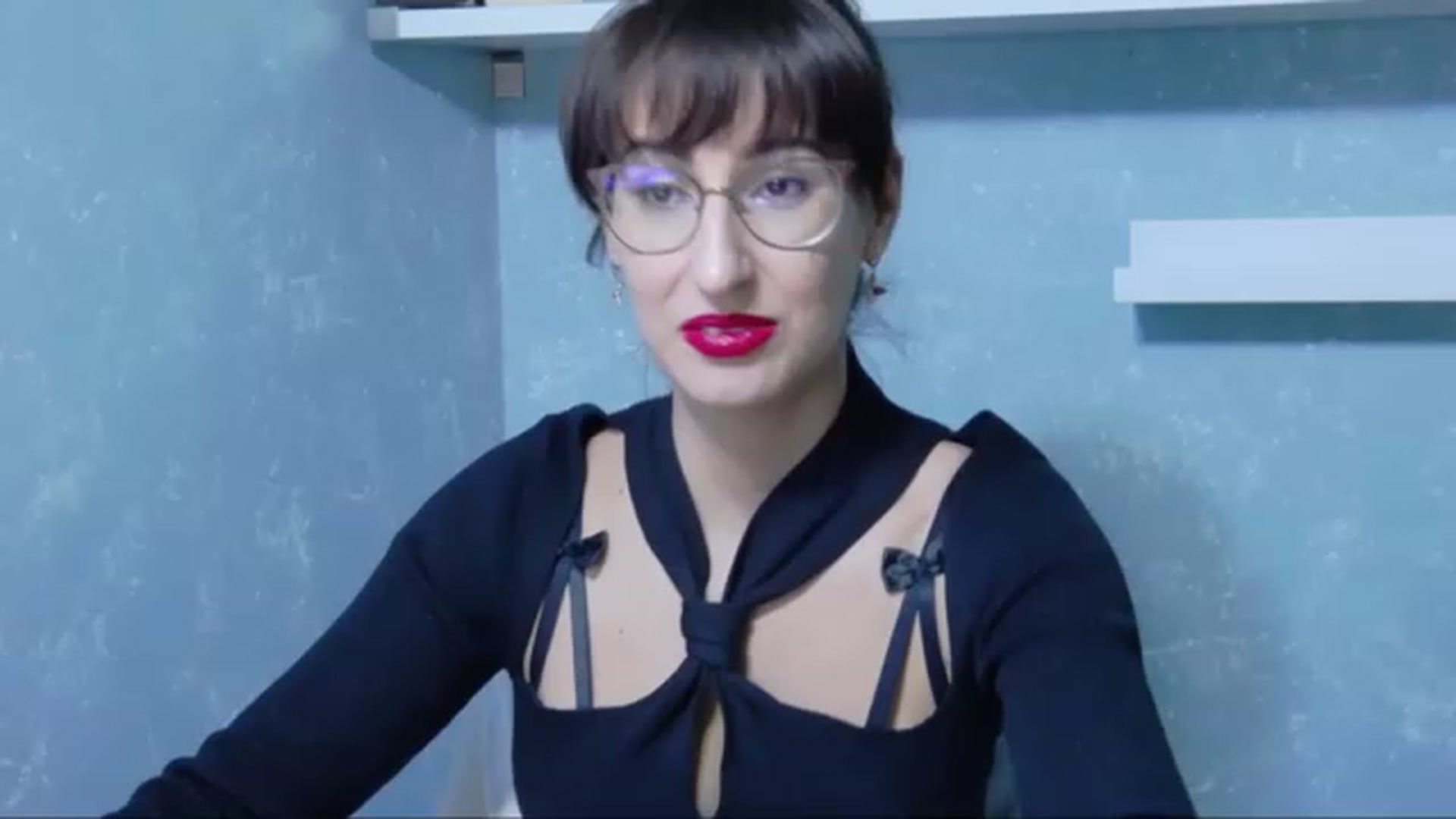 Gallery image thumbnail from LysAddiction's myfreecams stream on, 12/15/2022, 19:40 image 6 of 20