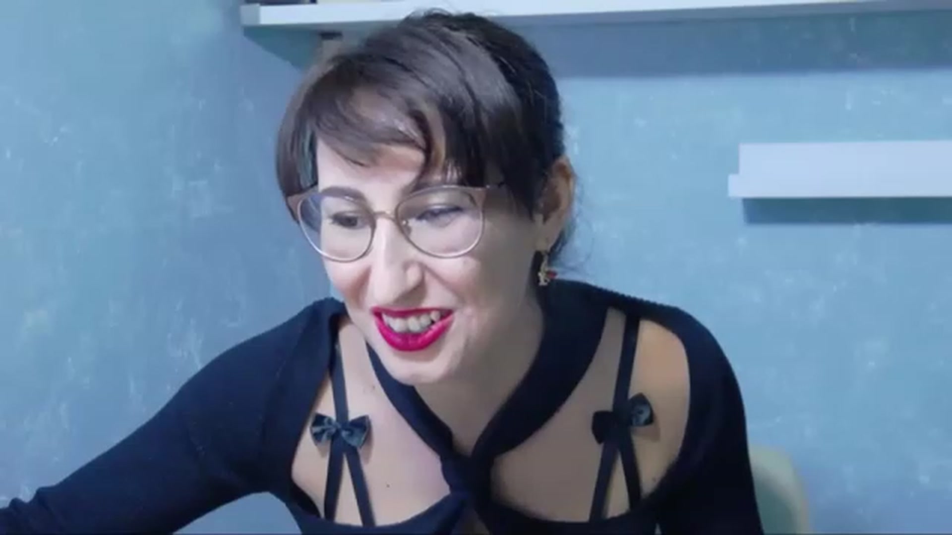 Gallery image thumbnail from LysAddiction's myfreecams stream on, 12/15/2022, 19:40 image 10 of 20