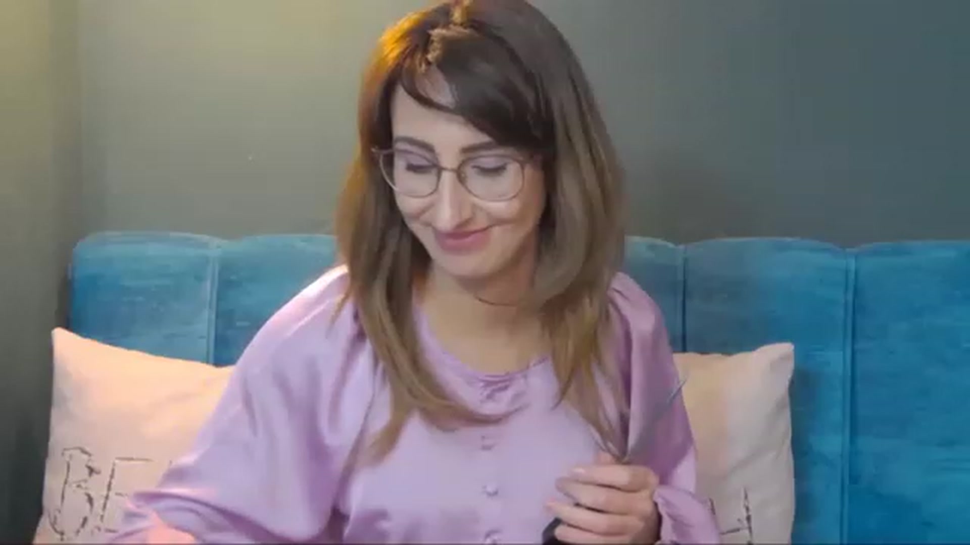 Gallery image thumbnail from LysAddiction's myfreecams stream on, 12/18/2022, 19:25 image 7 of 20