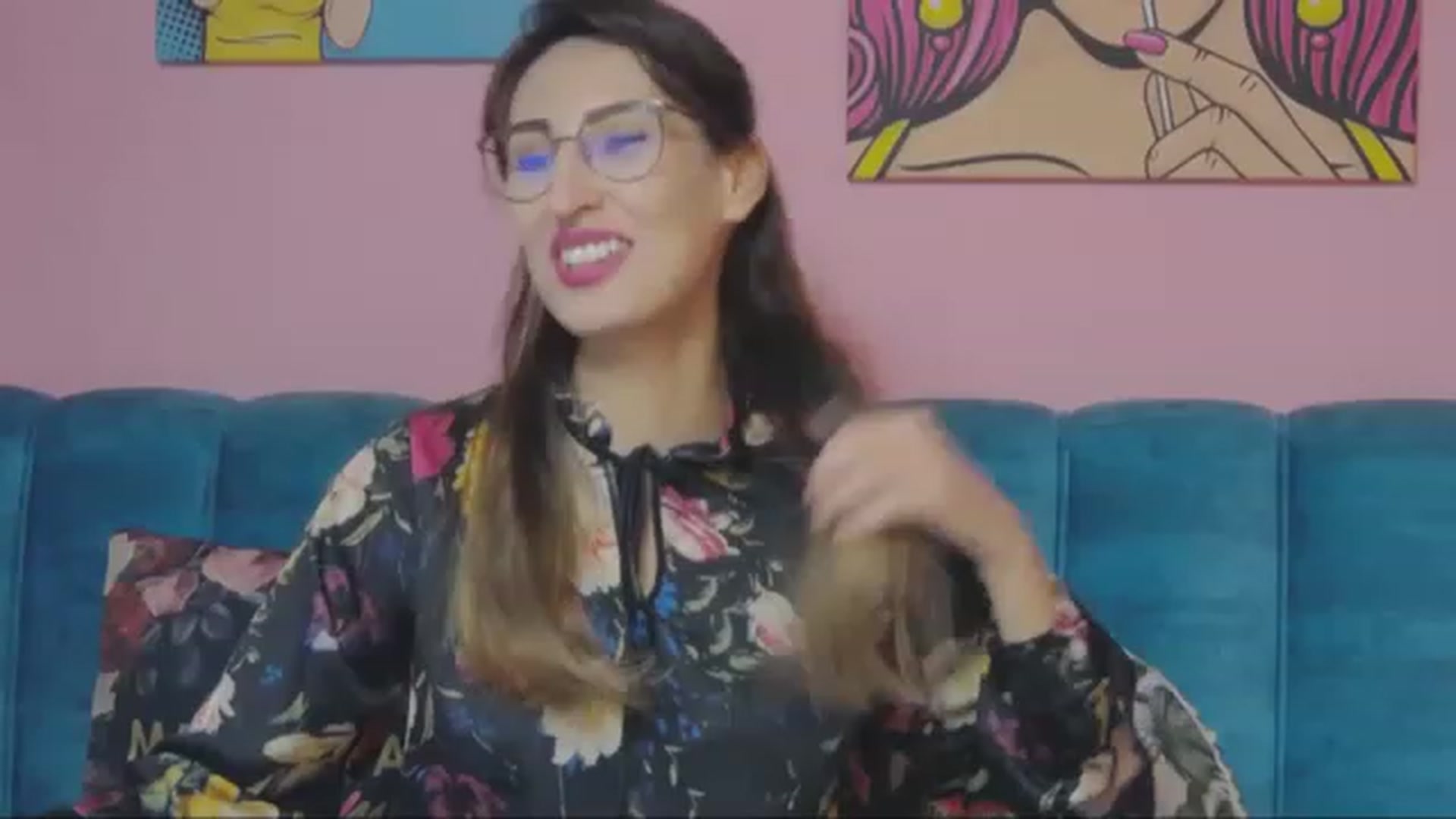 Gallery image thumbnail from LysAddiction's myfreecams stream on, 12/20/2022, 17:28 image 6 of 20