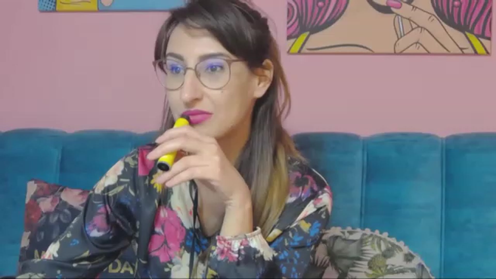 Gallery image thumbnail from LysAddiction's myfreecams stream on, 12/20/2022, 19:11 image 6 of 20