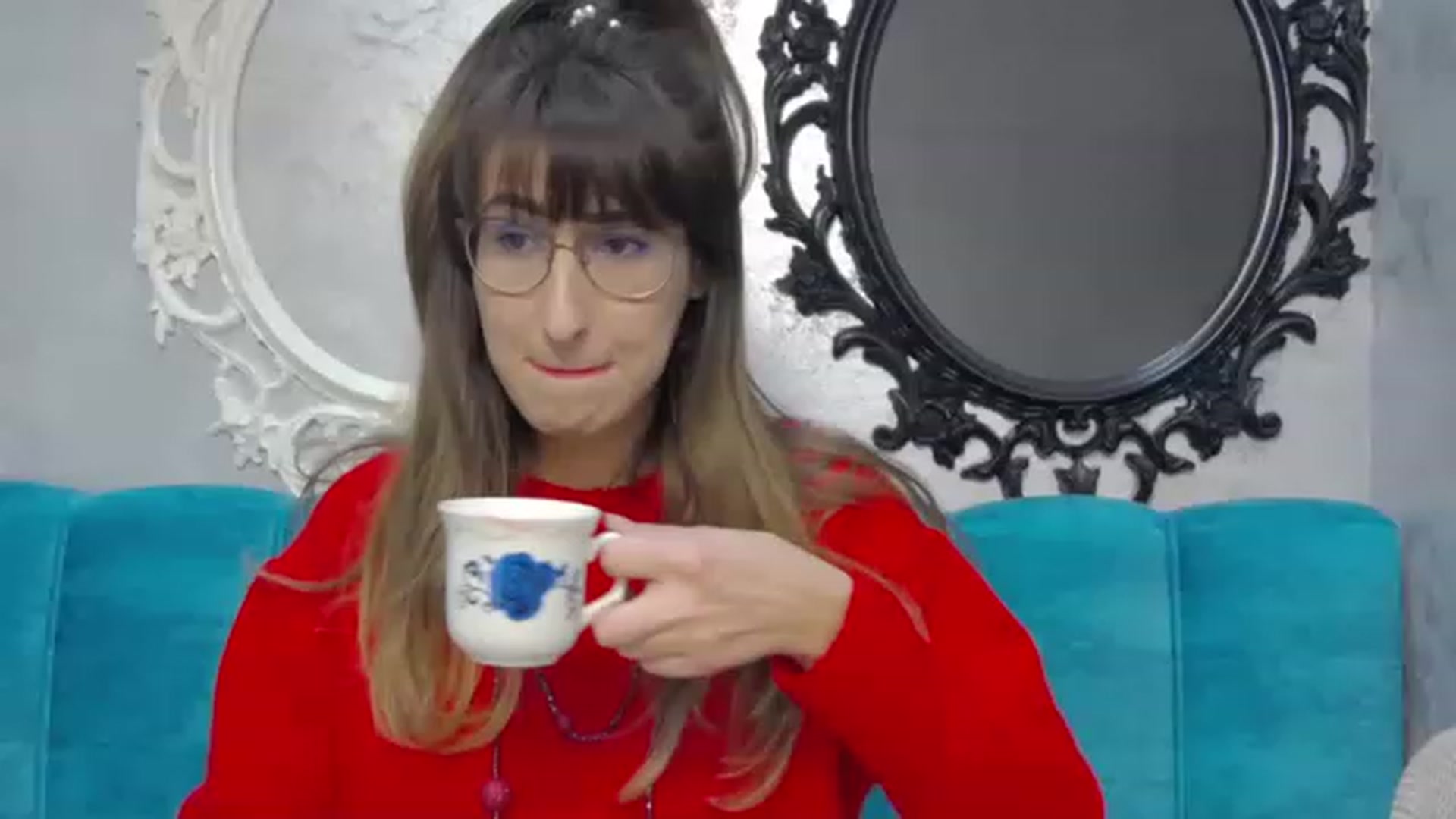 Gallery image thumbnail from LysAddiction's myfreecams stream on, 12/21/2022, 20:01 image 3 of 20
