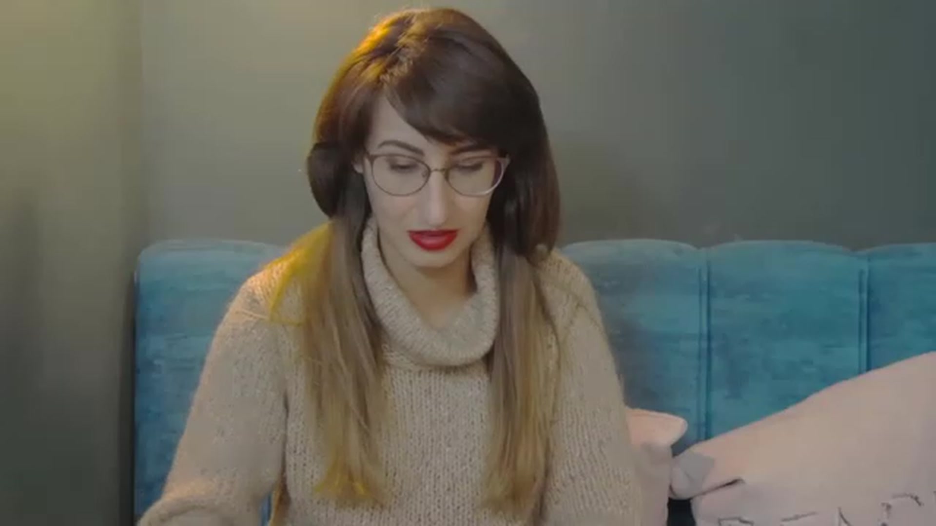 Gallery image thumbnail from LysAddiction's myfreecams stream on, 12/23/2022, 18:13 image 18 of 20