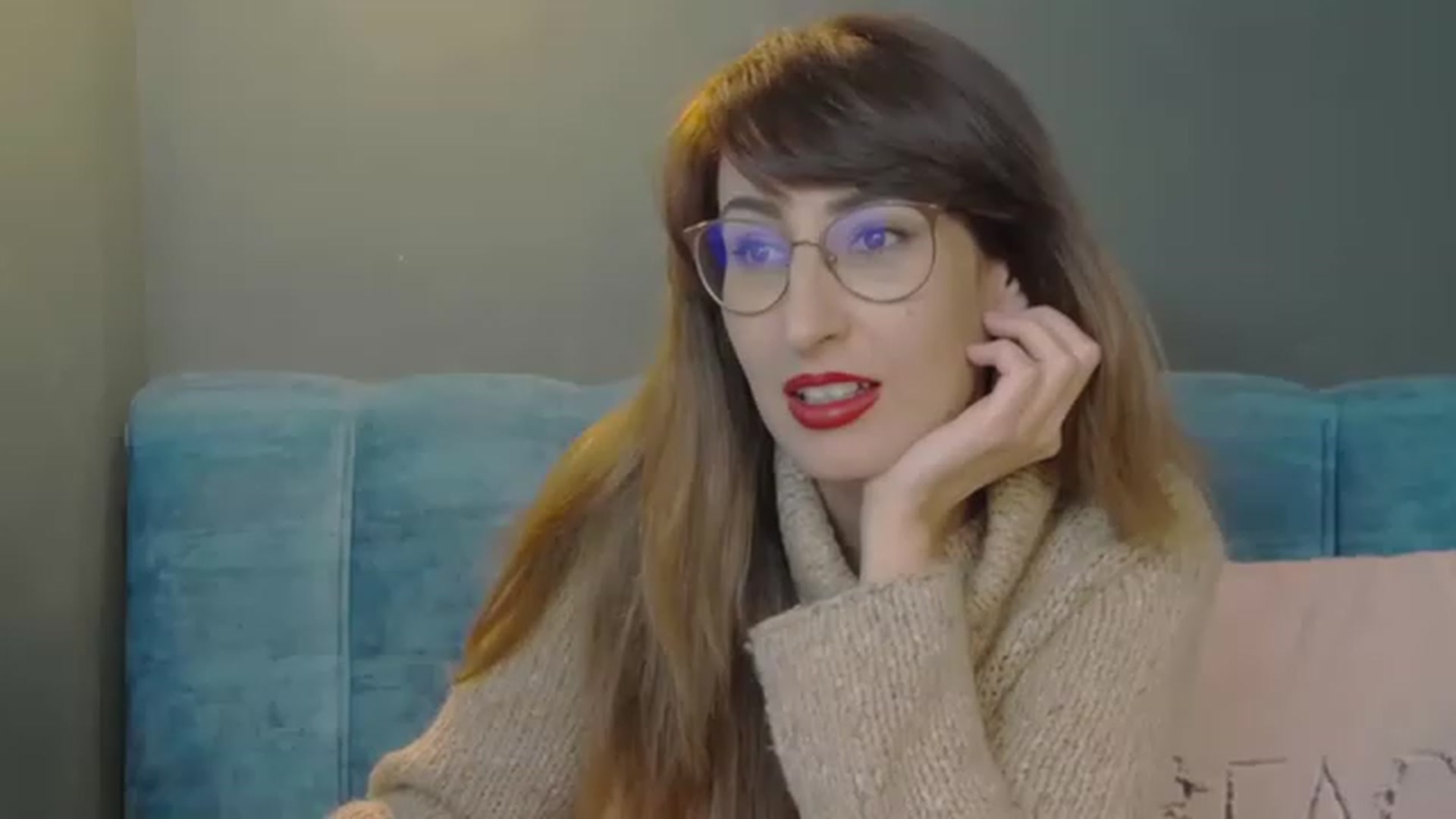 Gallery image thumbnail from LysAddiction's myfreecams stream on, 12/23/2022, 18:13 image 2 of 20