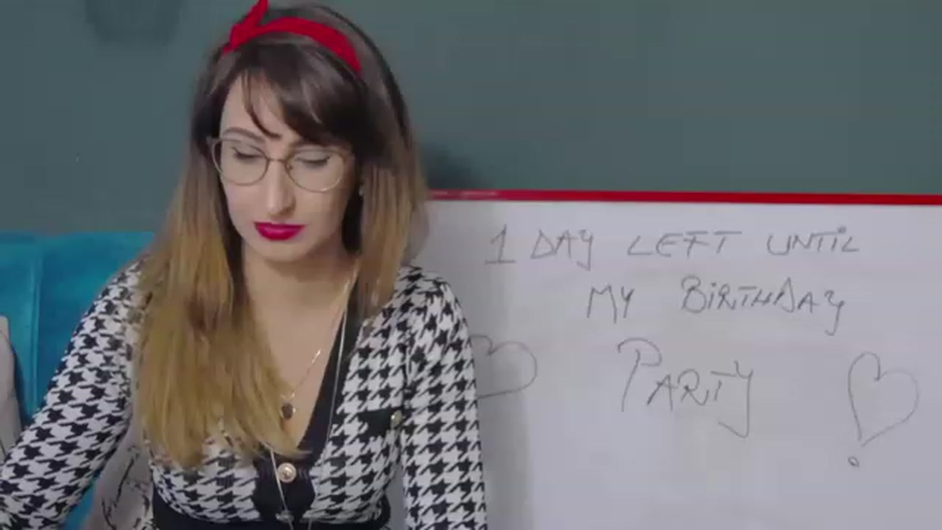 Gallery image thumbnail from LysAddiction's myfreecams stream on, 12/29/2022, 20:08 image 13 of 20
