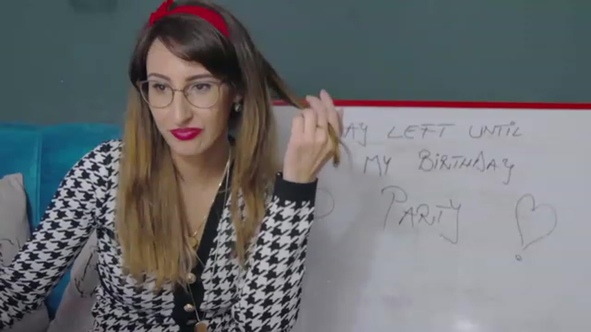 Gallery image thumbnail from LysAddiction's myfreecams stream on, 12/29/2022, 20:08 image 19 of 20