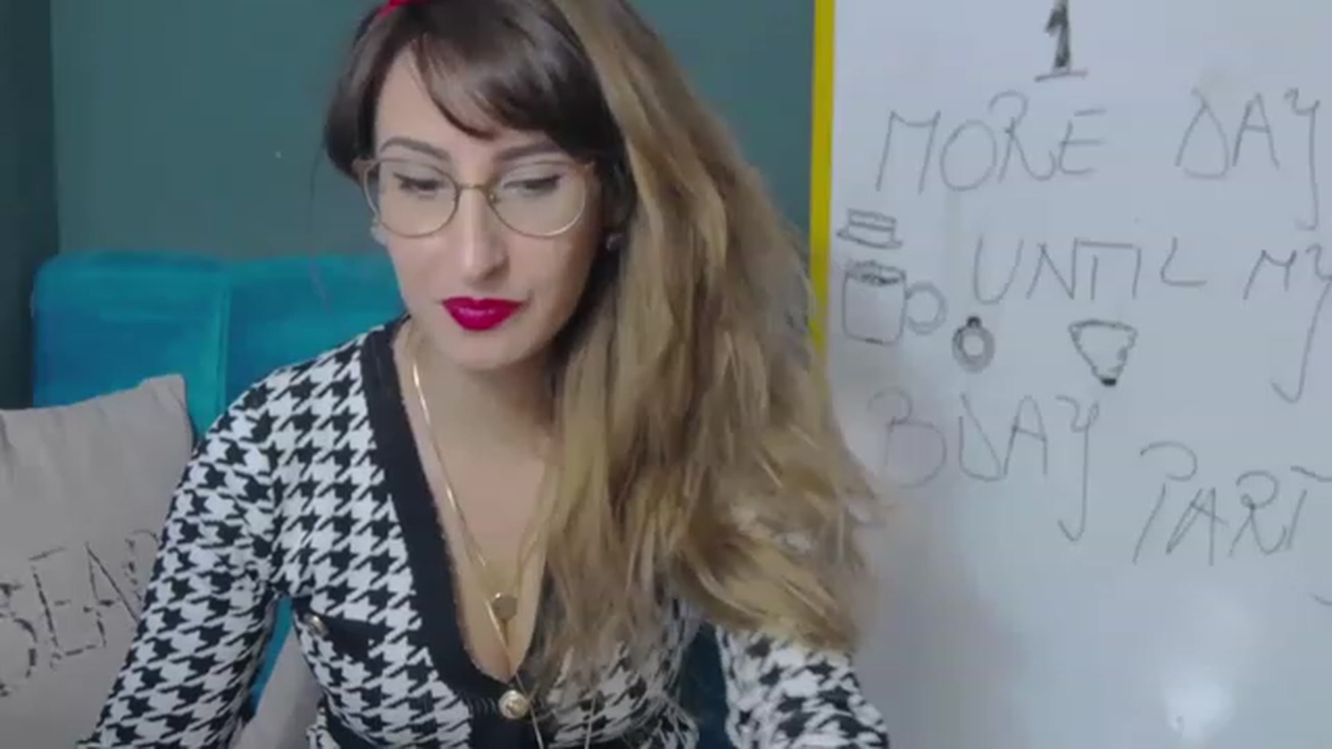 Gallery image thumbnail from LysAddiction's myfreecams stream on, 12/29/2022, 20:08 image 2 of 20
