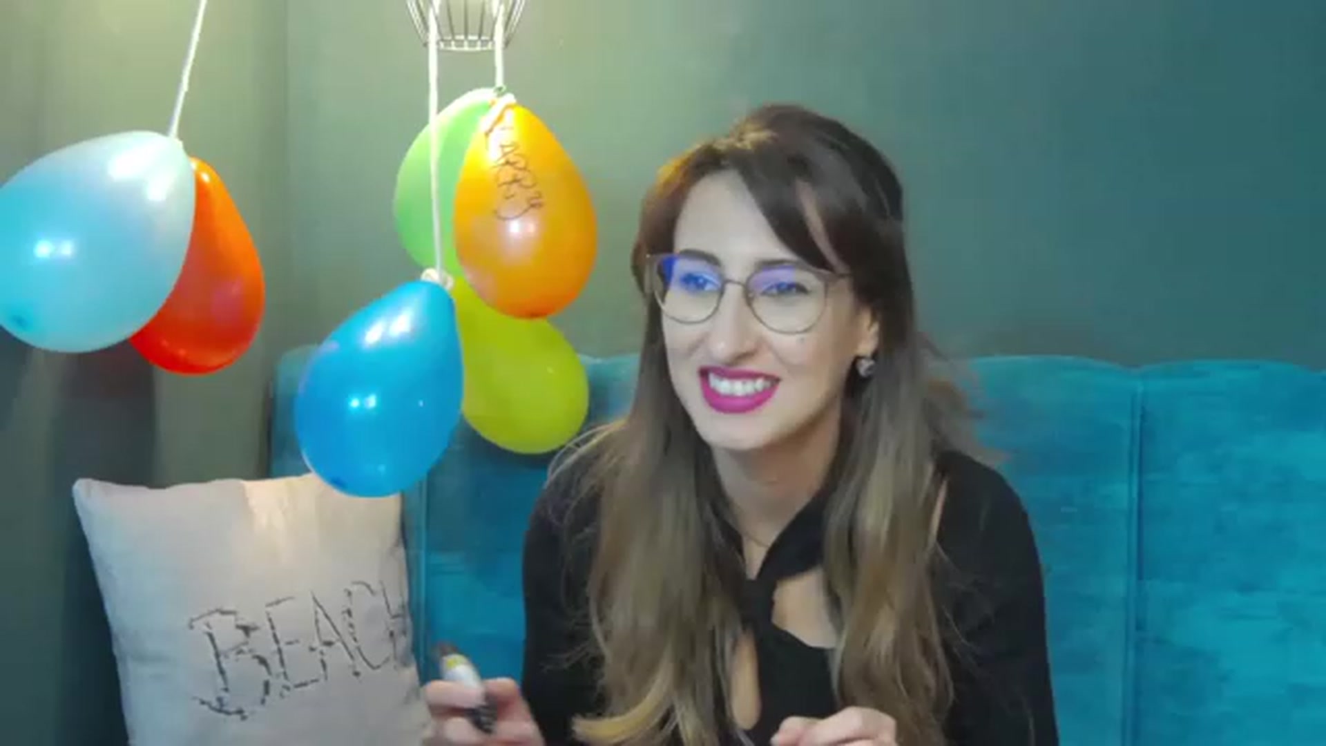 Gallery image thumbnail from LysAddiction's myfreecams stream on, 12/30/2022, 17:22 image 3 of 20