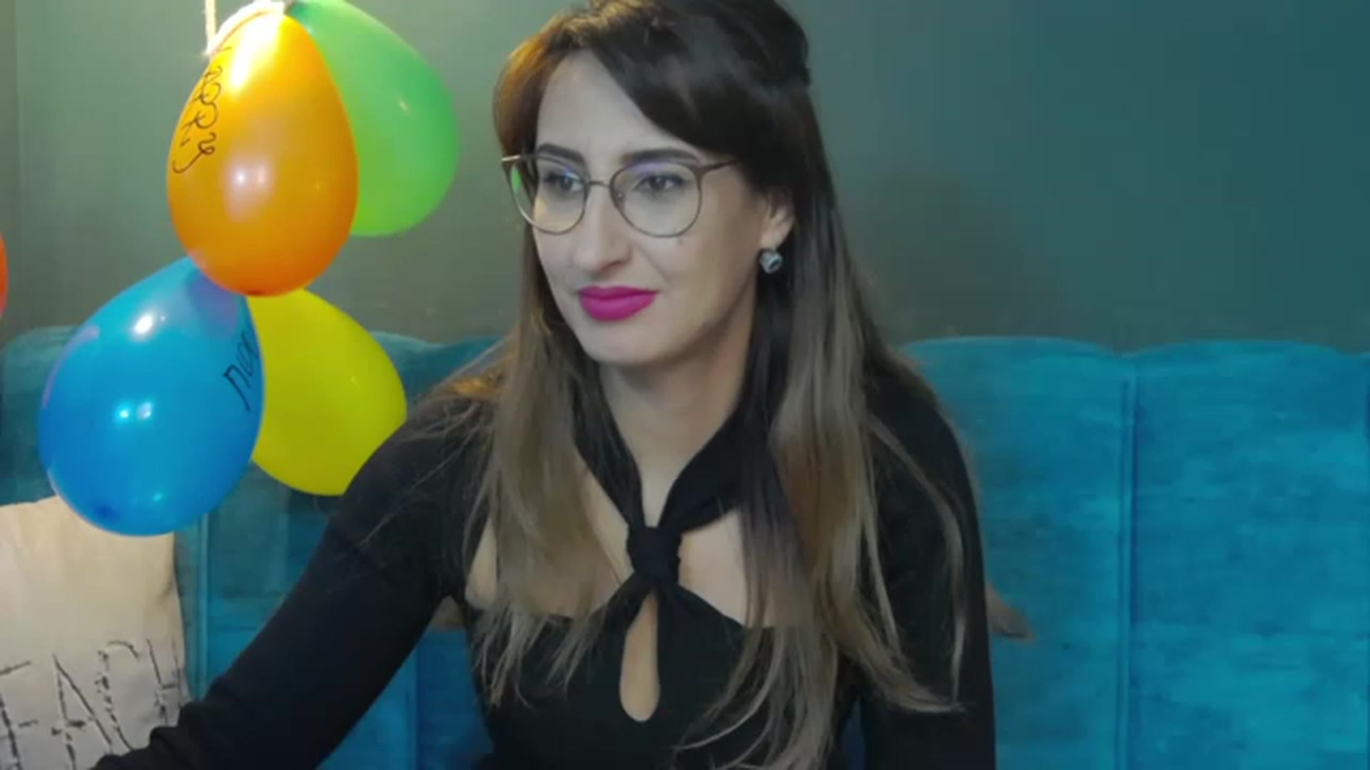 Gallery image thumbnail from LysAddiction's myfreecams stream on, 12/30/2022, 17:22 image 8 of 20