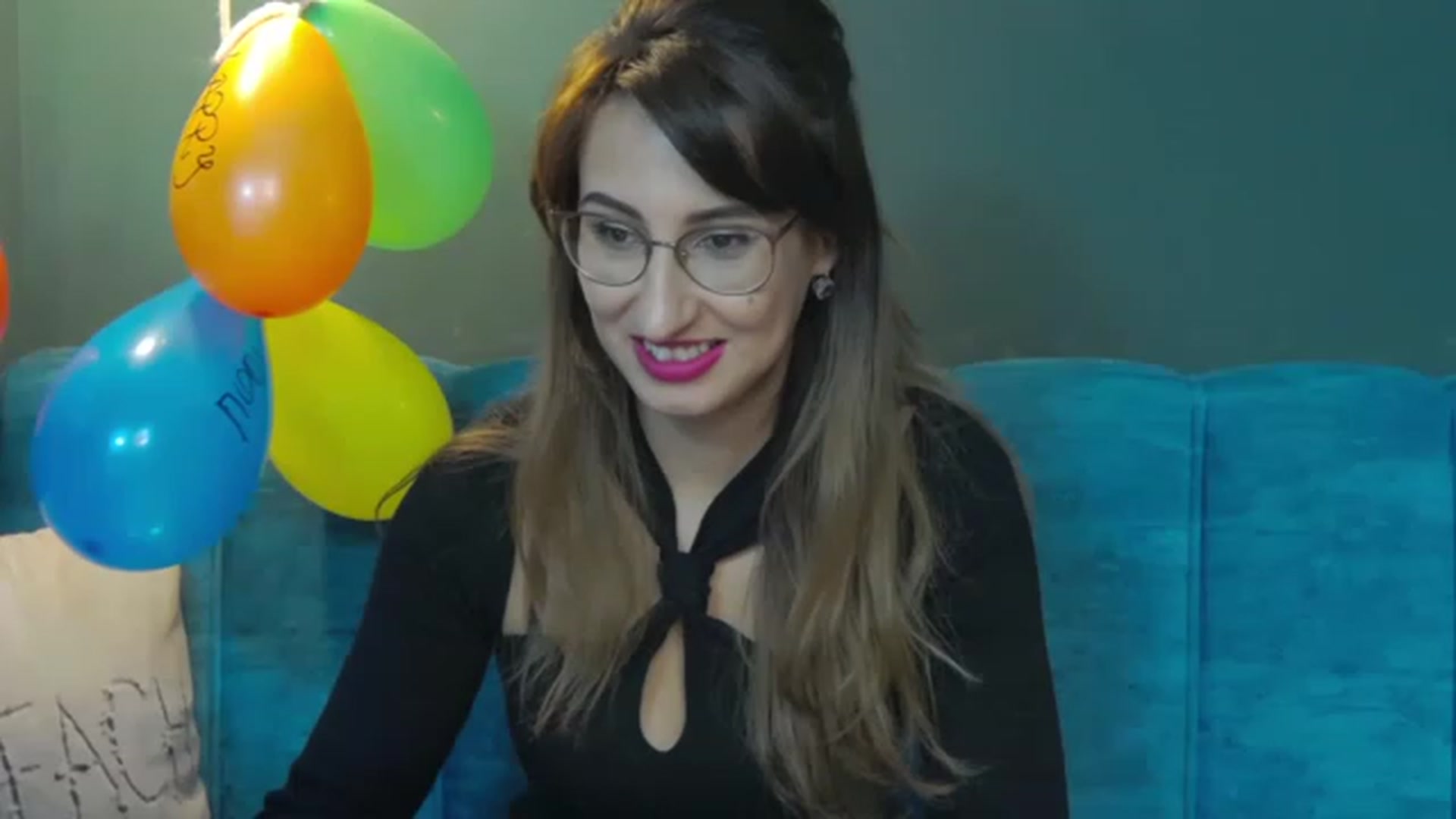 Gallery image thumbnail from LysAddiction's myfreecams stream on, 12/30/2022, 17:22 image 10 of 20