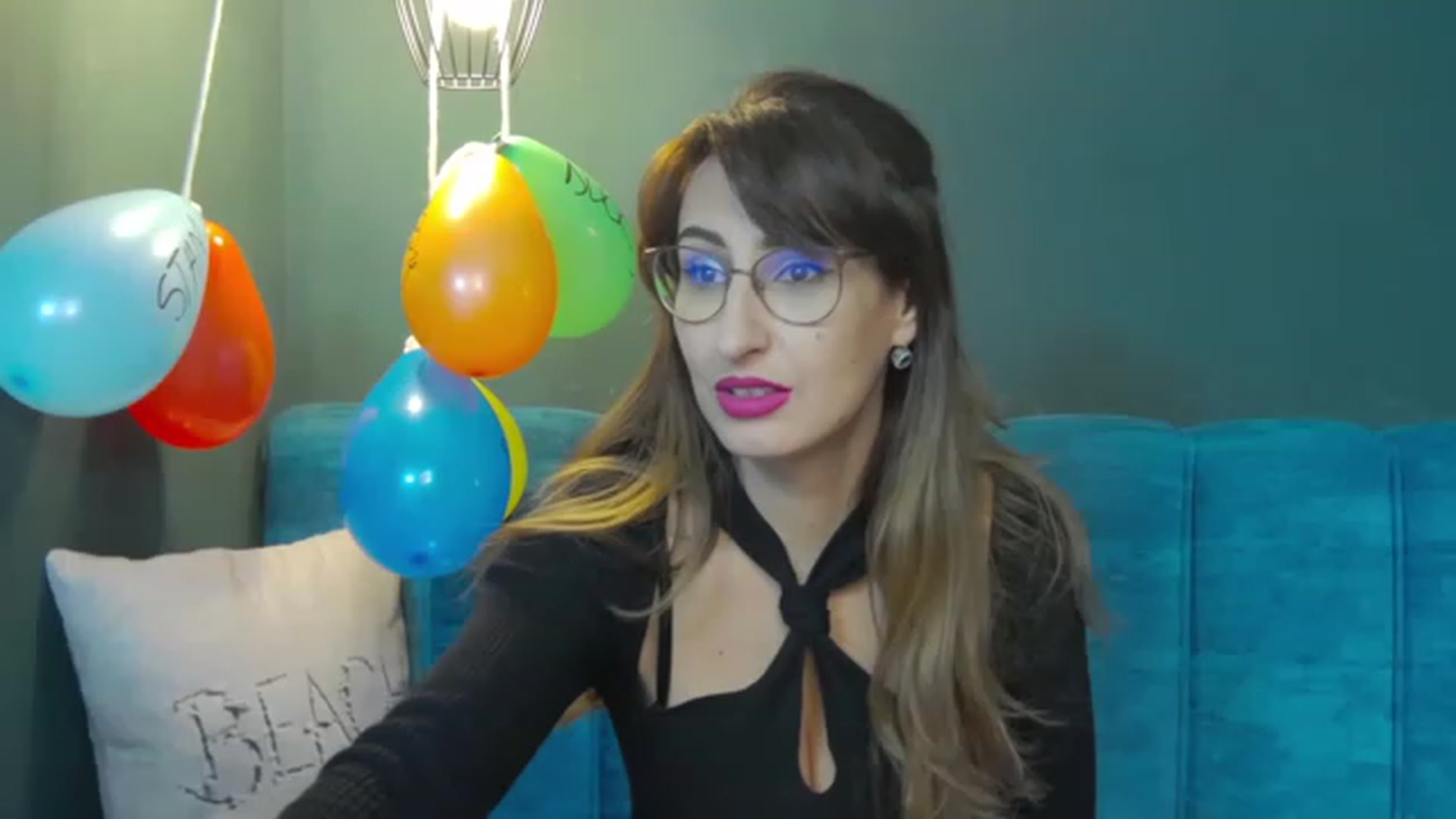 Gallery image thumbnail from LysAddiction's myfreecams stream on, 12/30/2022, 17:22 image 13 of 20