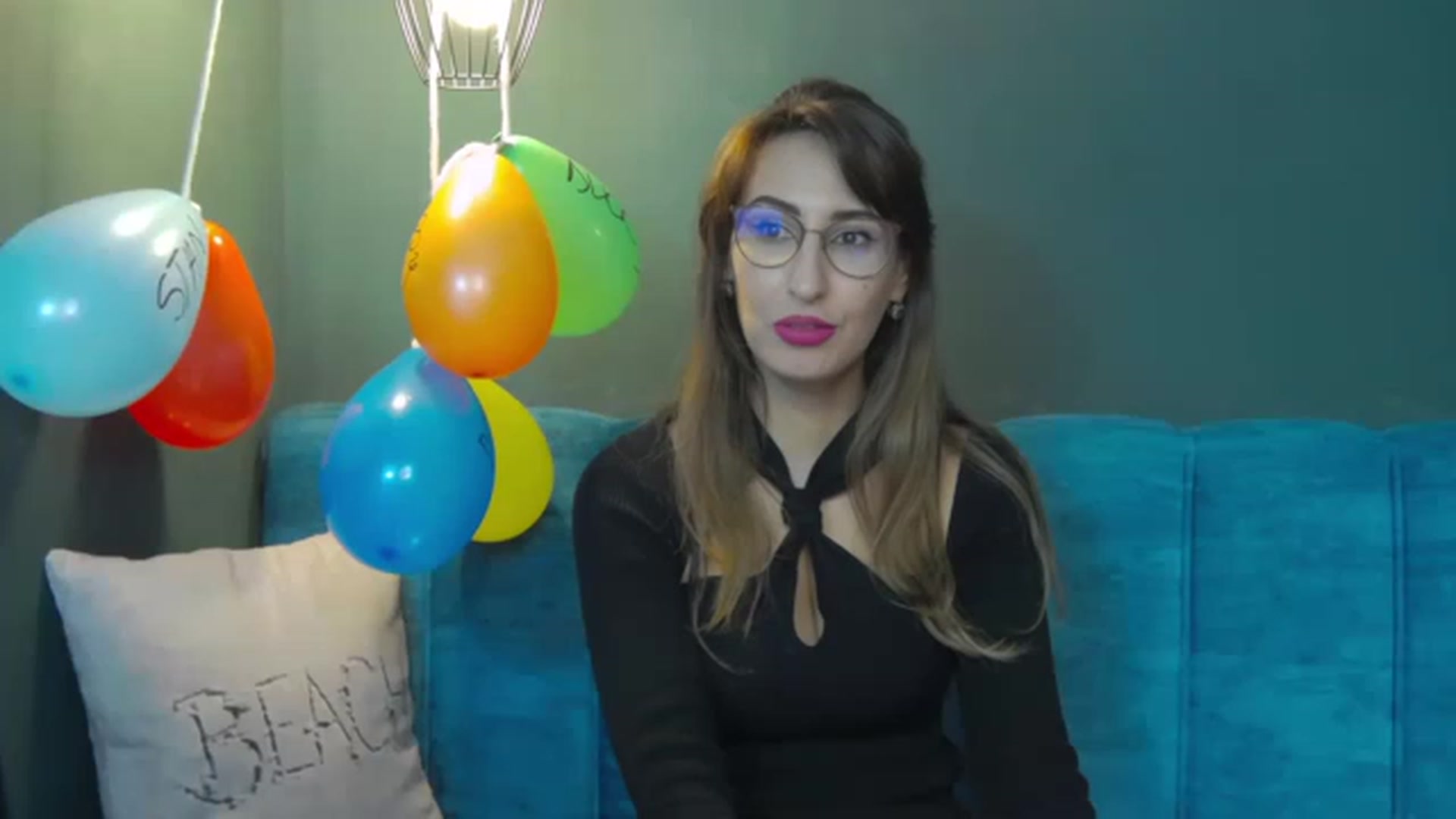 Gallery image thumbnail from LysAddiction's myfreecams stream on, 12/30/2022, 17:22 image 12 of 20