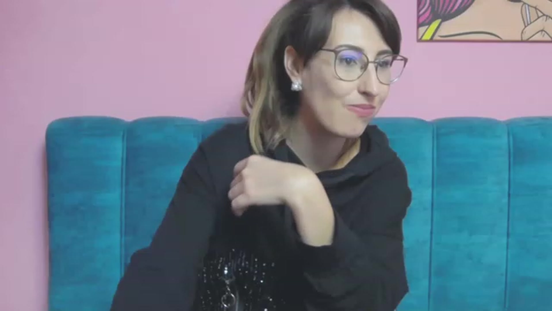 Gallery image thumbnail from LysAddiction's myfreecams stream on, 01/02/2023, 20:00 image 5 of 20