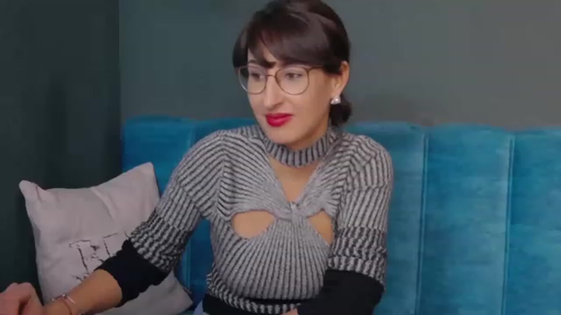 Gallery image thumbnail from LysAddiction's myfreecams stream on, 01/03/2023, 17:05 image 12 of 20