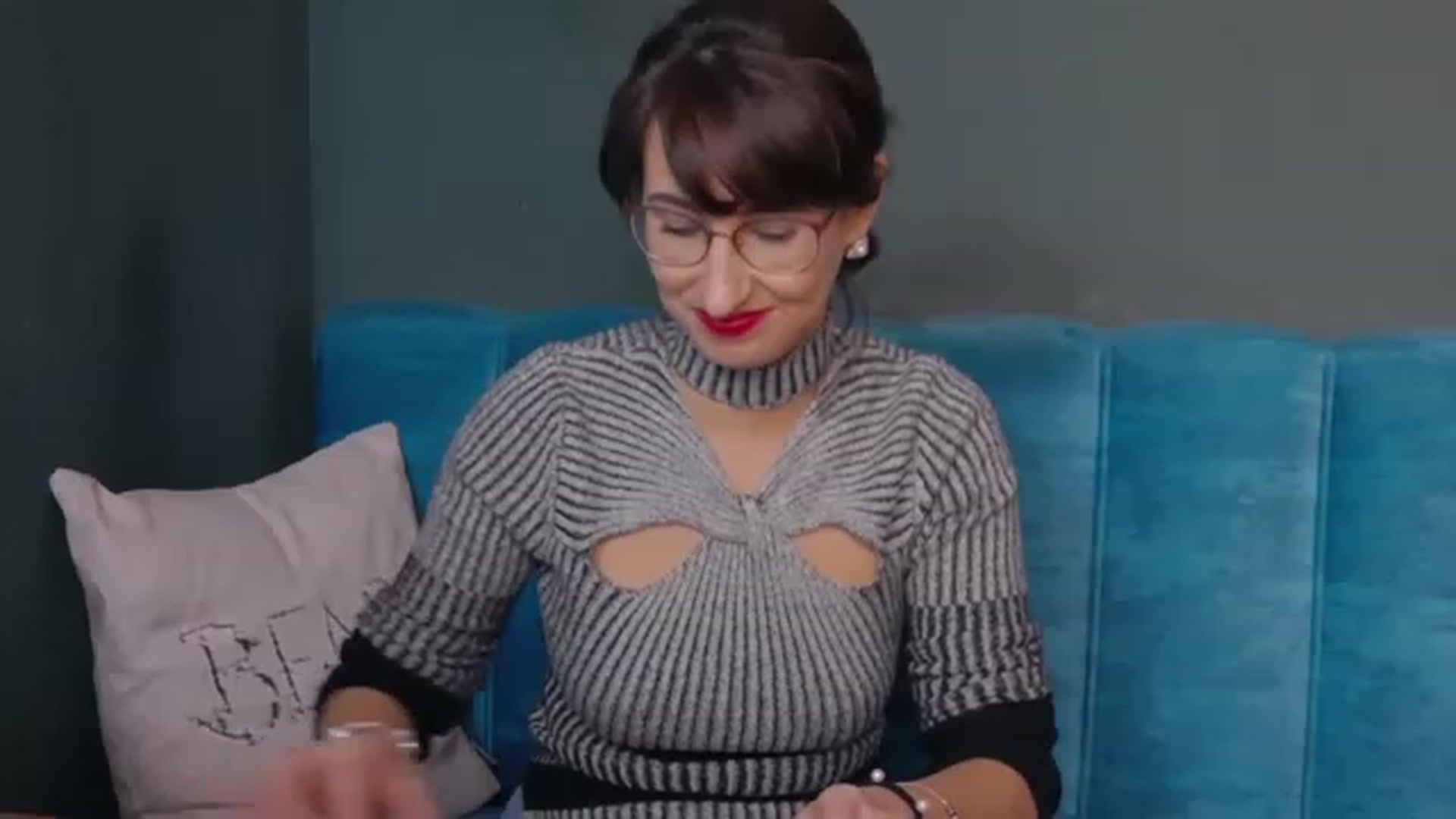 Gallery image thumbnail from LysAddiction's myfreecams stream on, 01/03/2023, 17:05 image 8 of 20