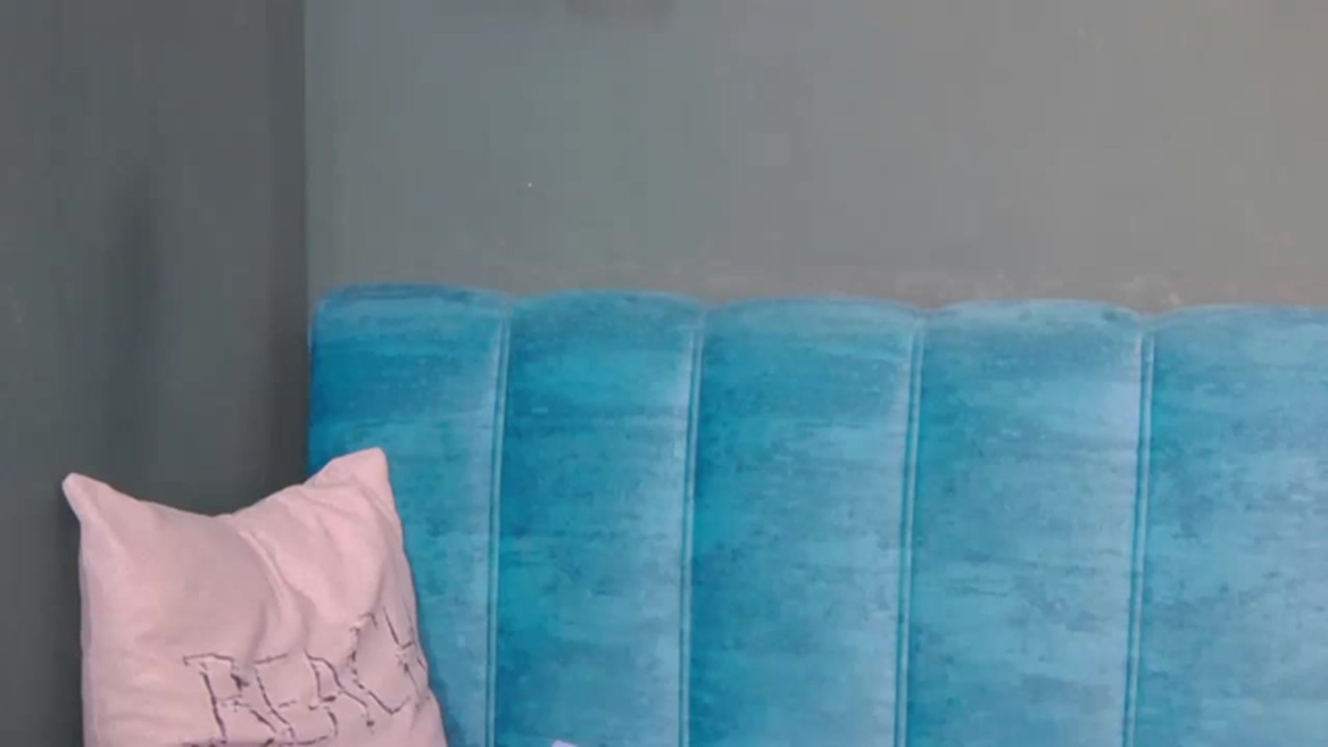 Gallery image thumbnail from LysAddiction's myfreecams stream on, 01/03/2023, 20:06 image 9 of 20