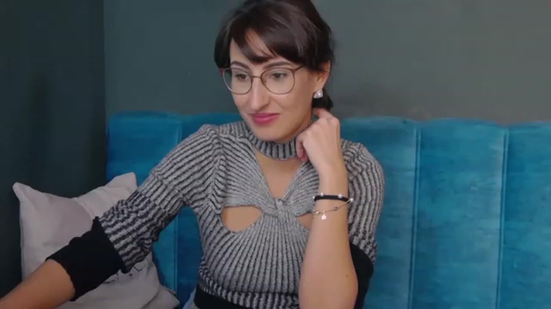 Gallery image thumbnail from LysAddiction's myfreecams stream on, 01/03/2023, 20:06 image 11 of 20