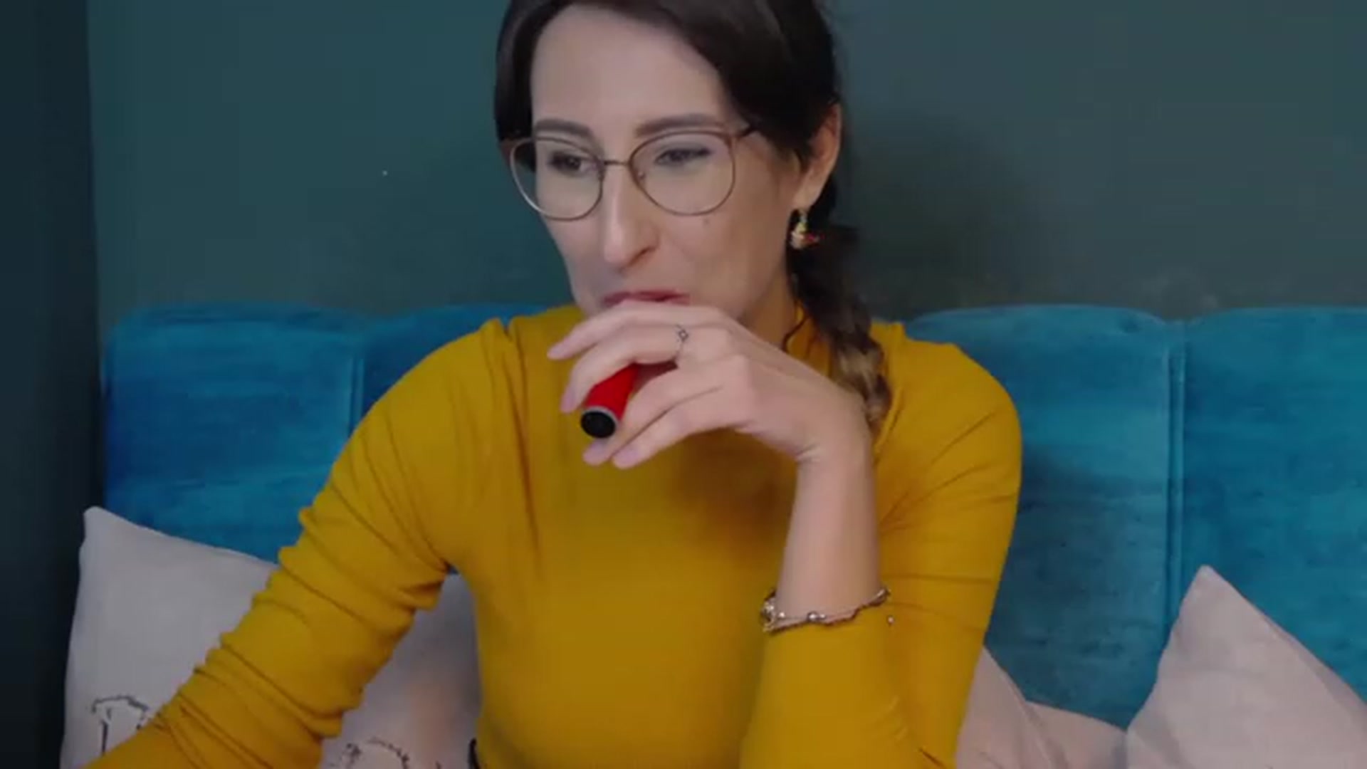 Gallery image thumbnail from LysAddiction's myfreecams stream on, 01/09/2023, 19:06 image 17 of 20