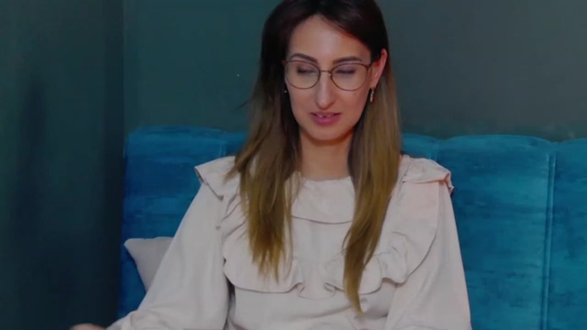 Gallery image thumbnail from LysAddiction's myfreecams stream on, 02/01/2023, 19:42 image 19 of 20