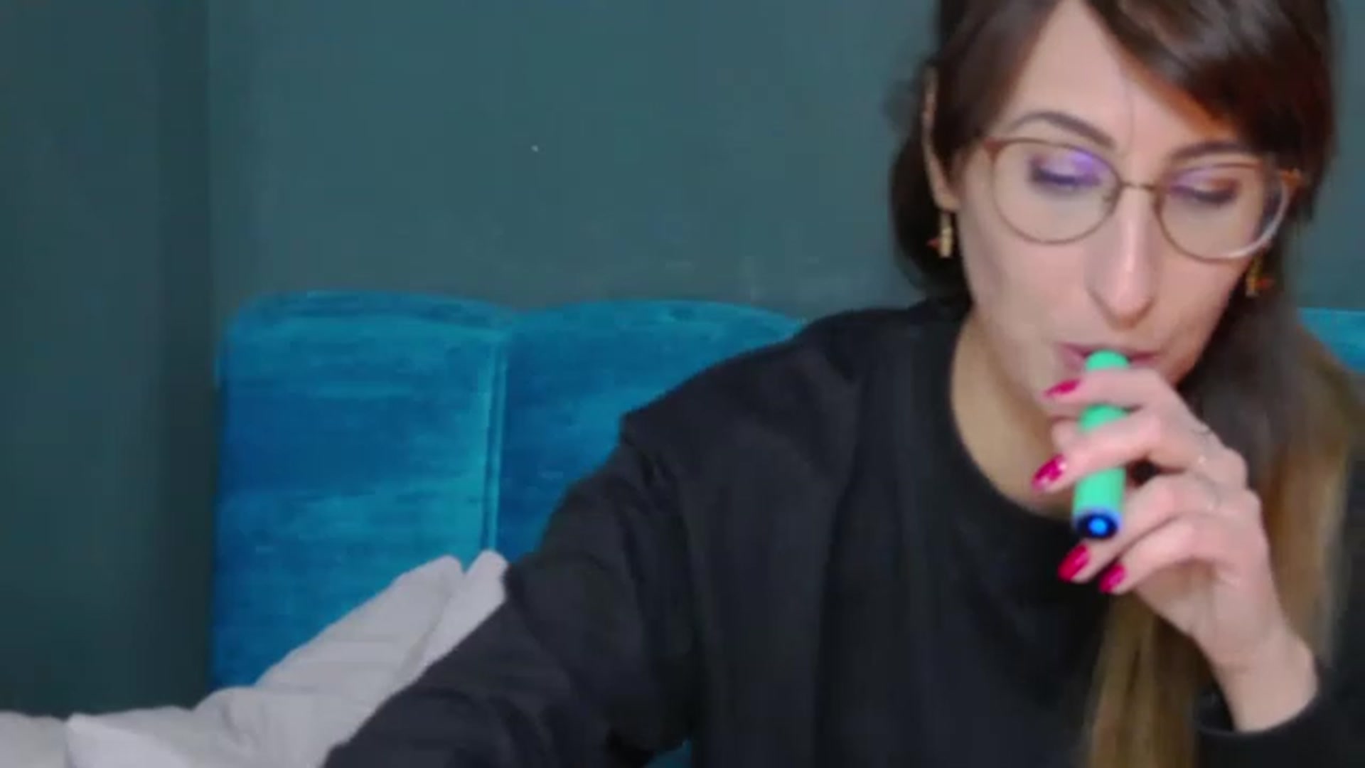 Gallery image thumbnail from LysAddiction's myfreecams stream on, 02/06/2023, 15:52 image 17 of 20