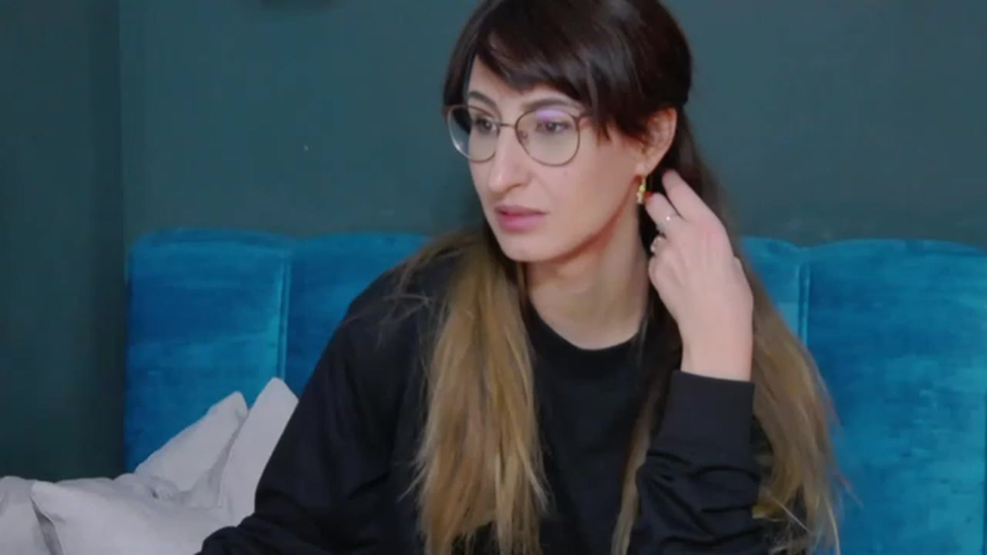 Gallery image thumbnail from LysAddiction's myfreecams stream on, 02/06/2023, 16:35 image 1 of 20