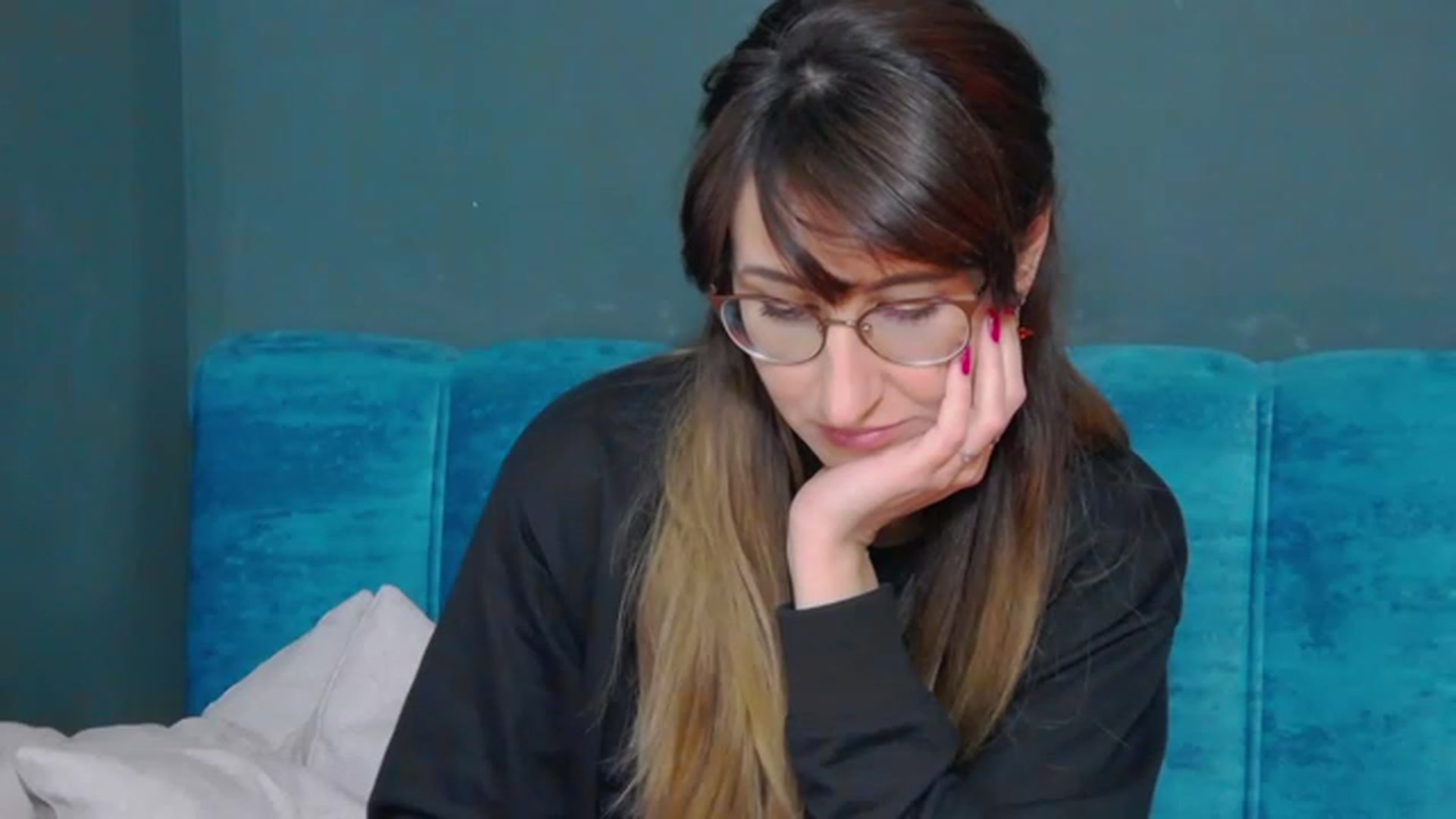 Gallery image thumbnail from LysAddiction's myfreecams stream on, 02/06/2023, 16:35 image 3 of 20