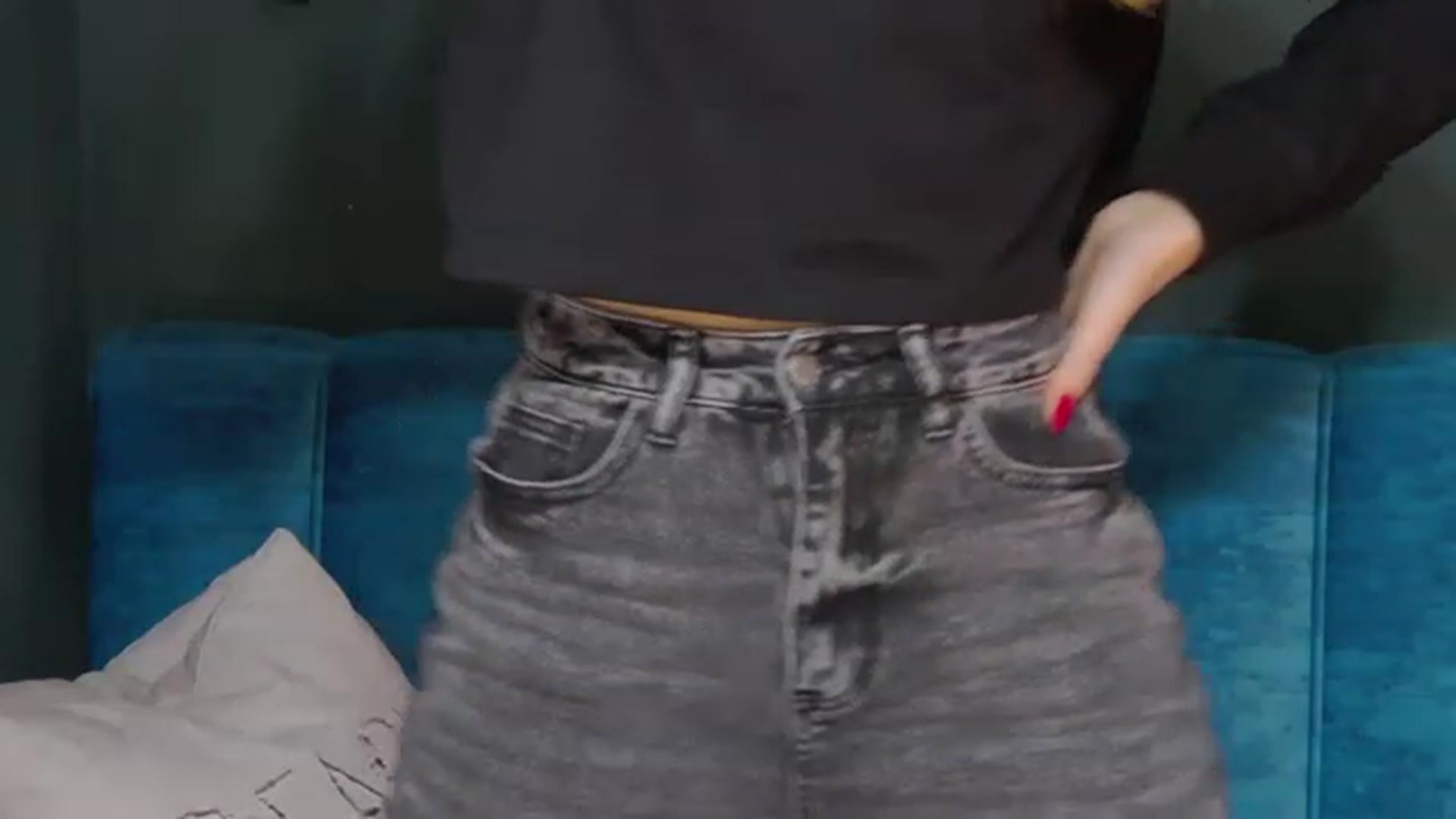 Gallery image thumbnail from LysAddiction's myfreecams stream on, 02/06/2023, 16:35 image 19 of 20