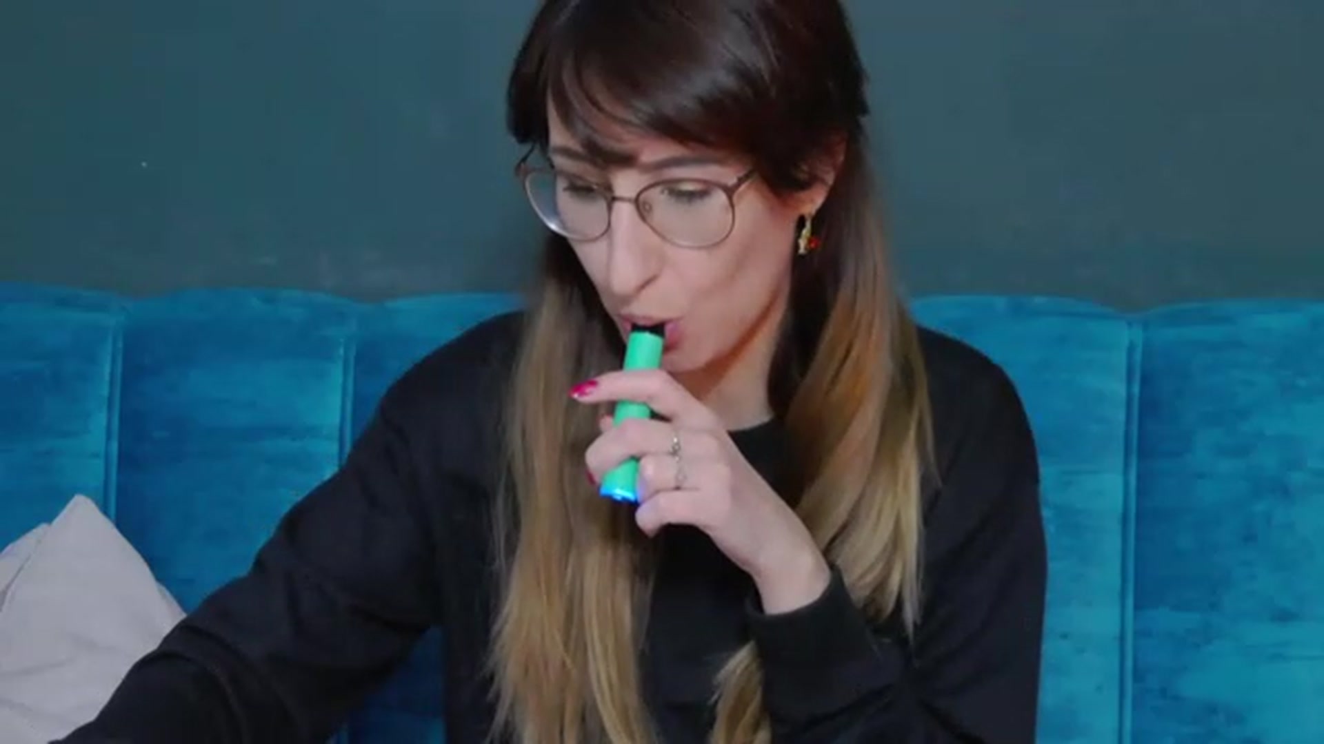 Gallery image thumbnail from LysAddiction's myfreecams stream on, 02/06/2023, 18:59 image 4 of 20