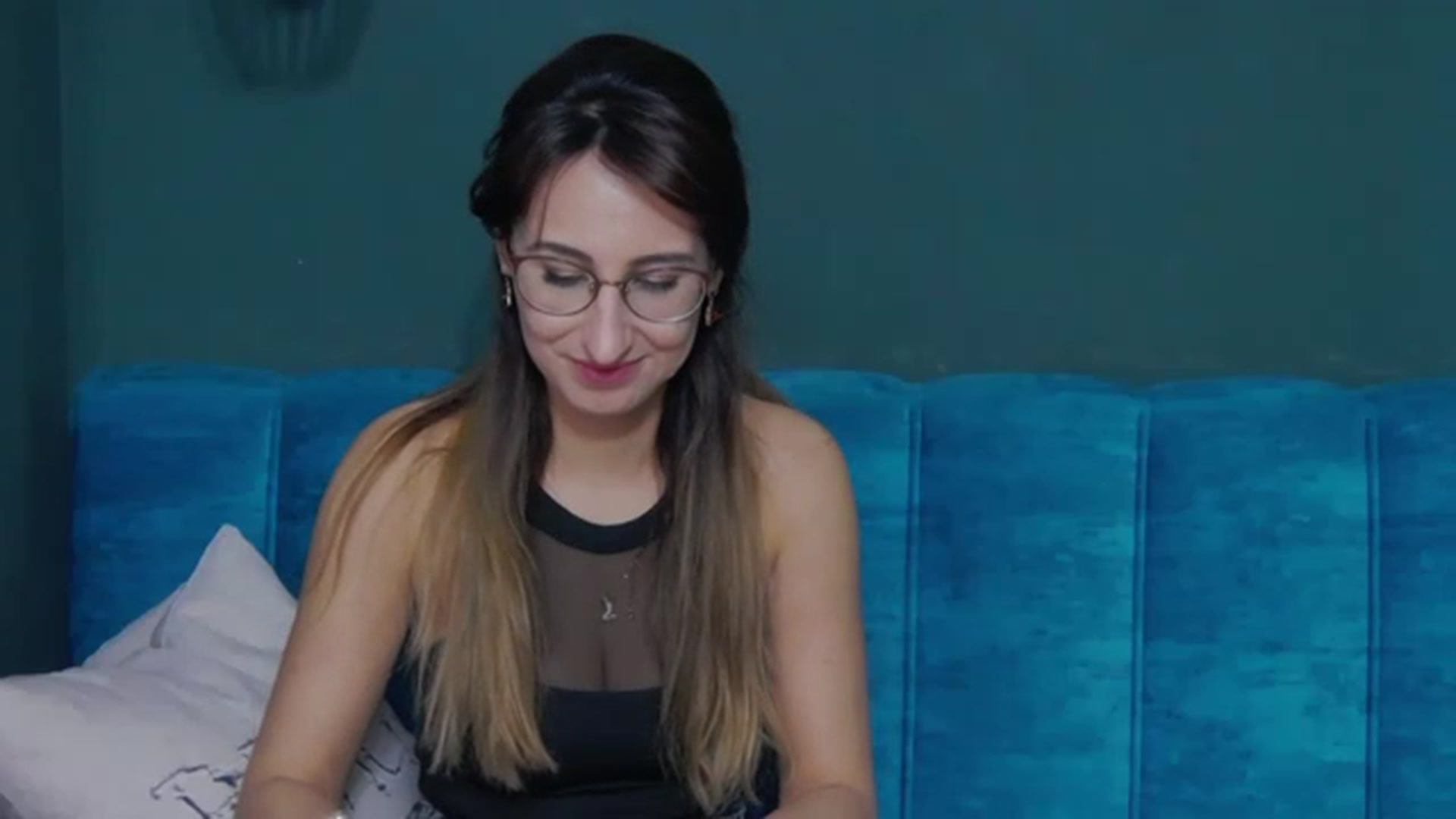 Gallery image thumbnail from LysAddiction's myfreecams stream on, 02/06/2023, 18:59 image 16 of 20
