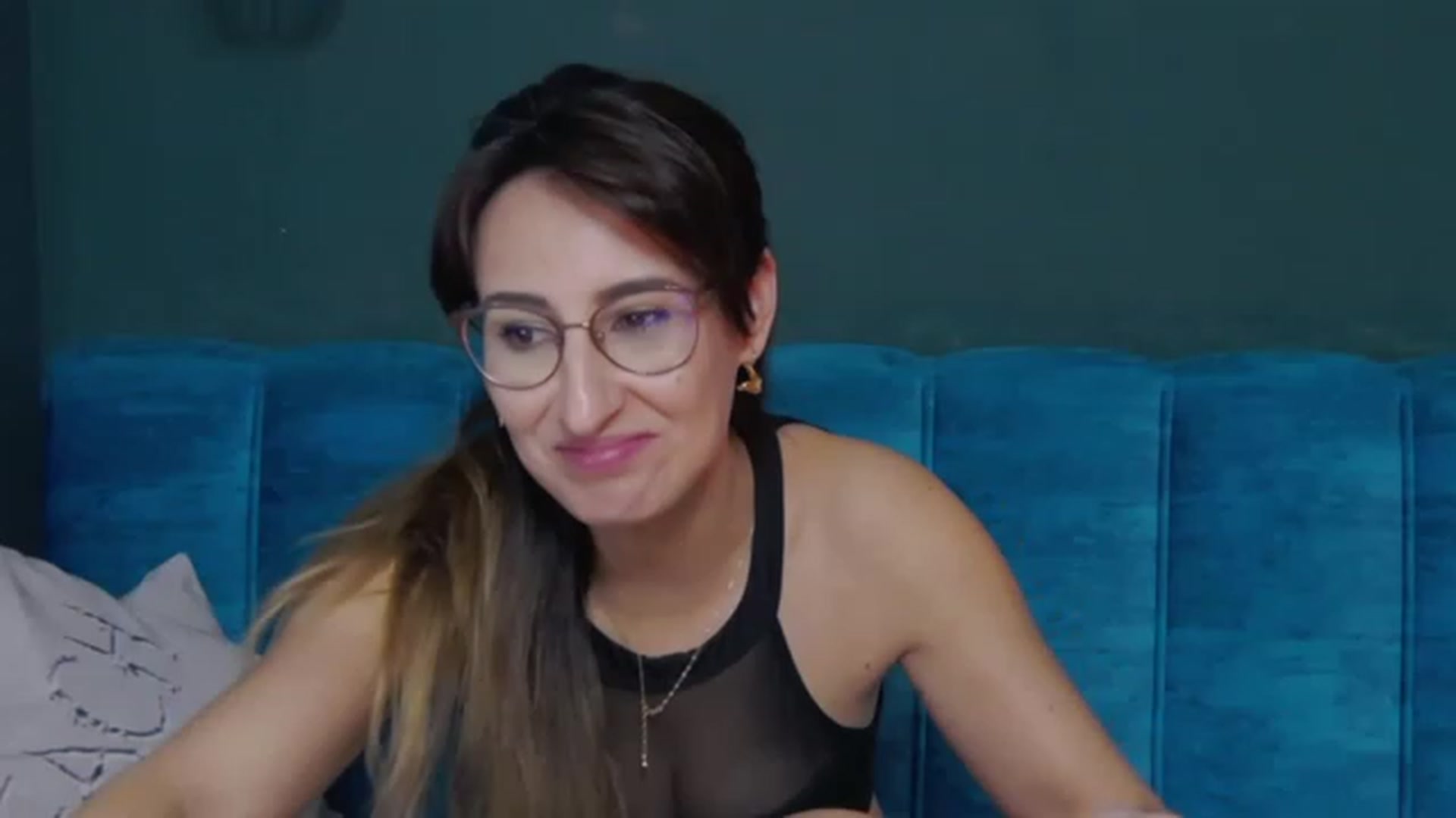 Gallery image thumbnail from LysAddiction's myfreecams stream on, 02/06/2023, 20:02 image 2 of 20