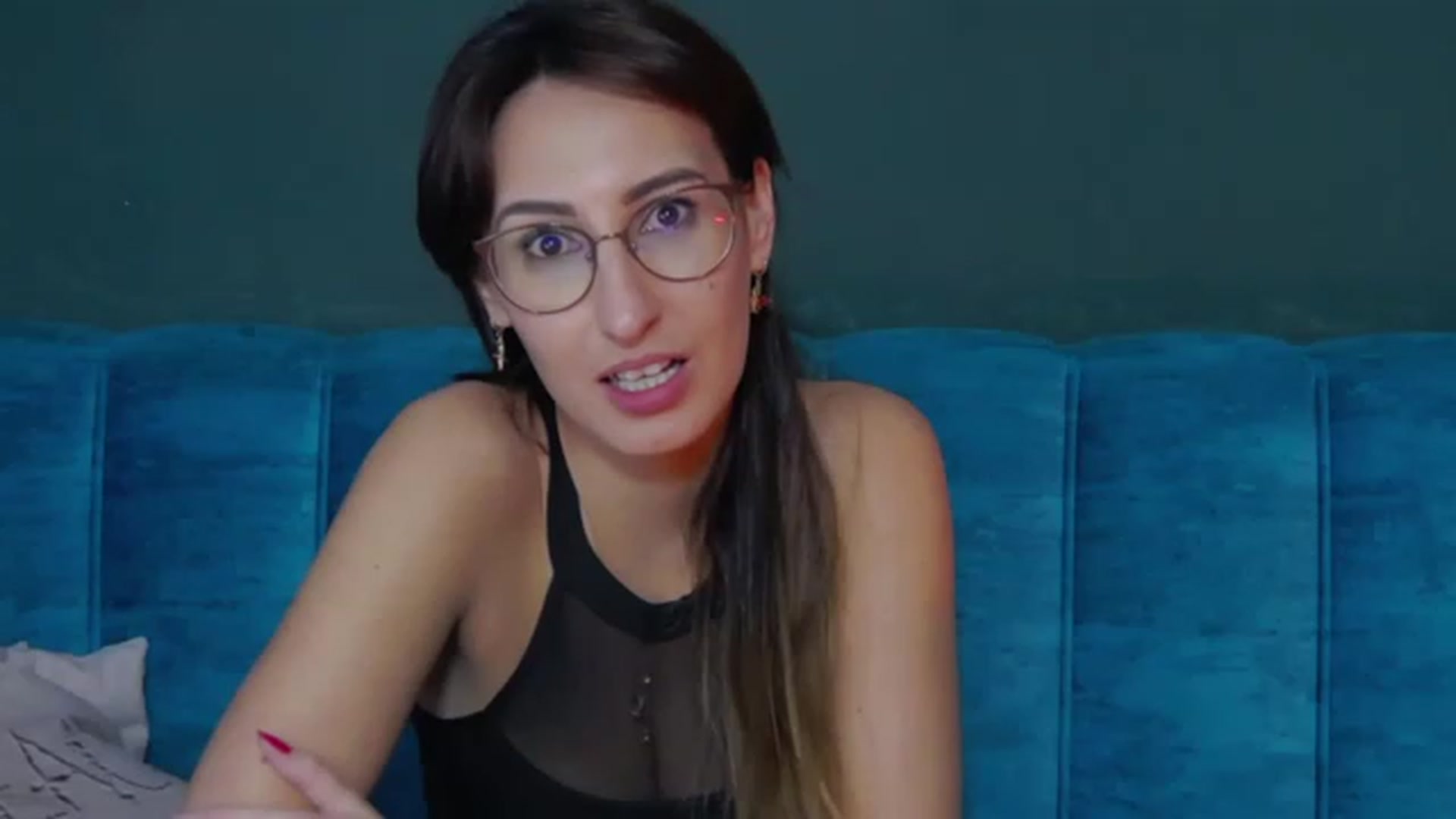 Gallery image thumbnail from LysAddiction's myfreecams stream on, 02/06/2023, 20:02 image 17 of 20