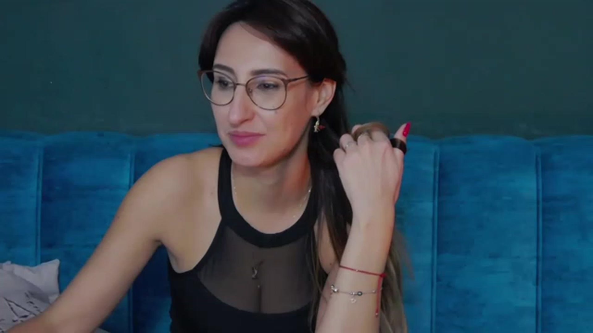 Gallery image thumbnail from LysAddiction's myfreecams stream on, 02/06/2023, 20:02 image 18 of 20