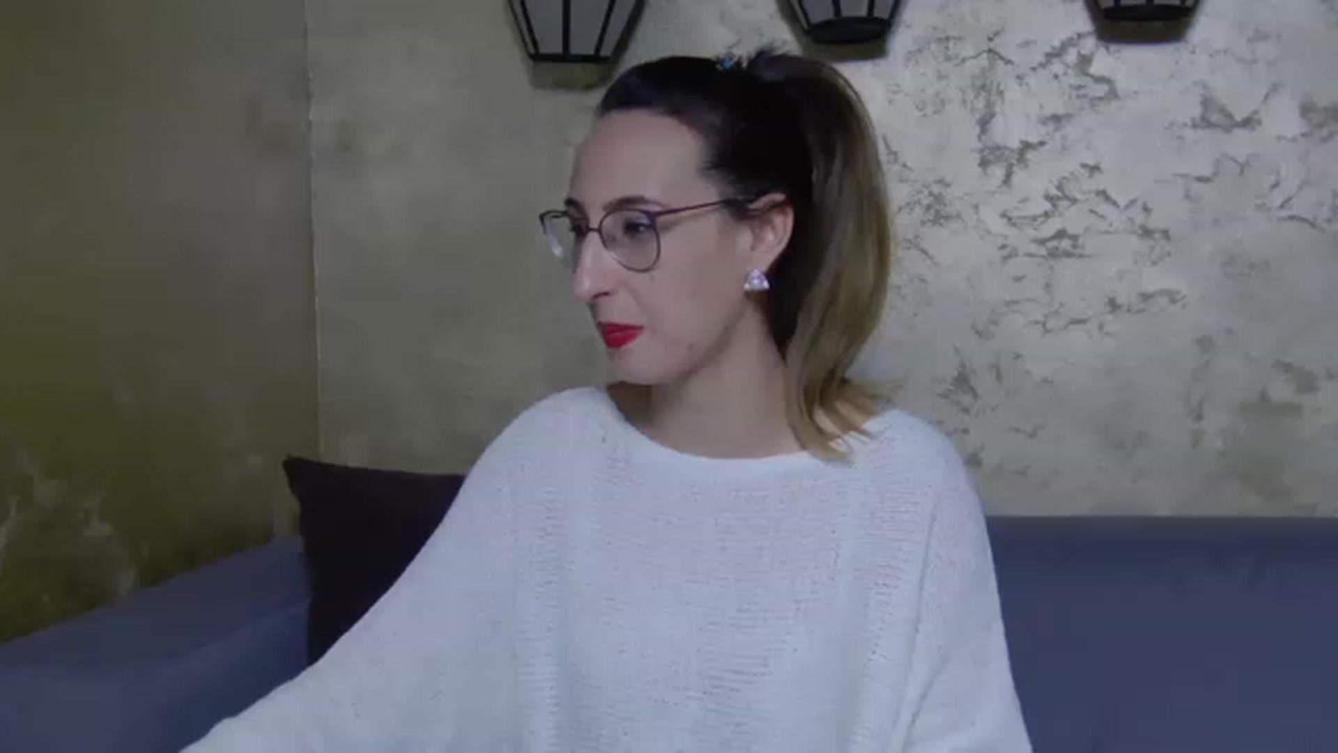Gallery image thumbnail from LysAddiction's myfreecams stream on, 02/17/2023, 17:35 image 4 of 20