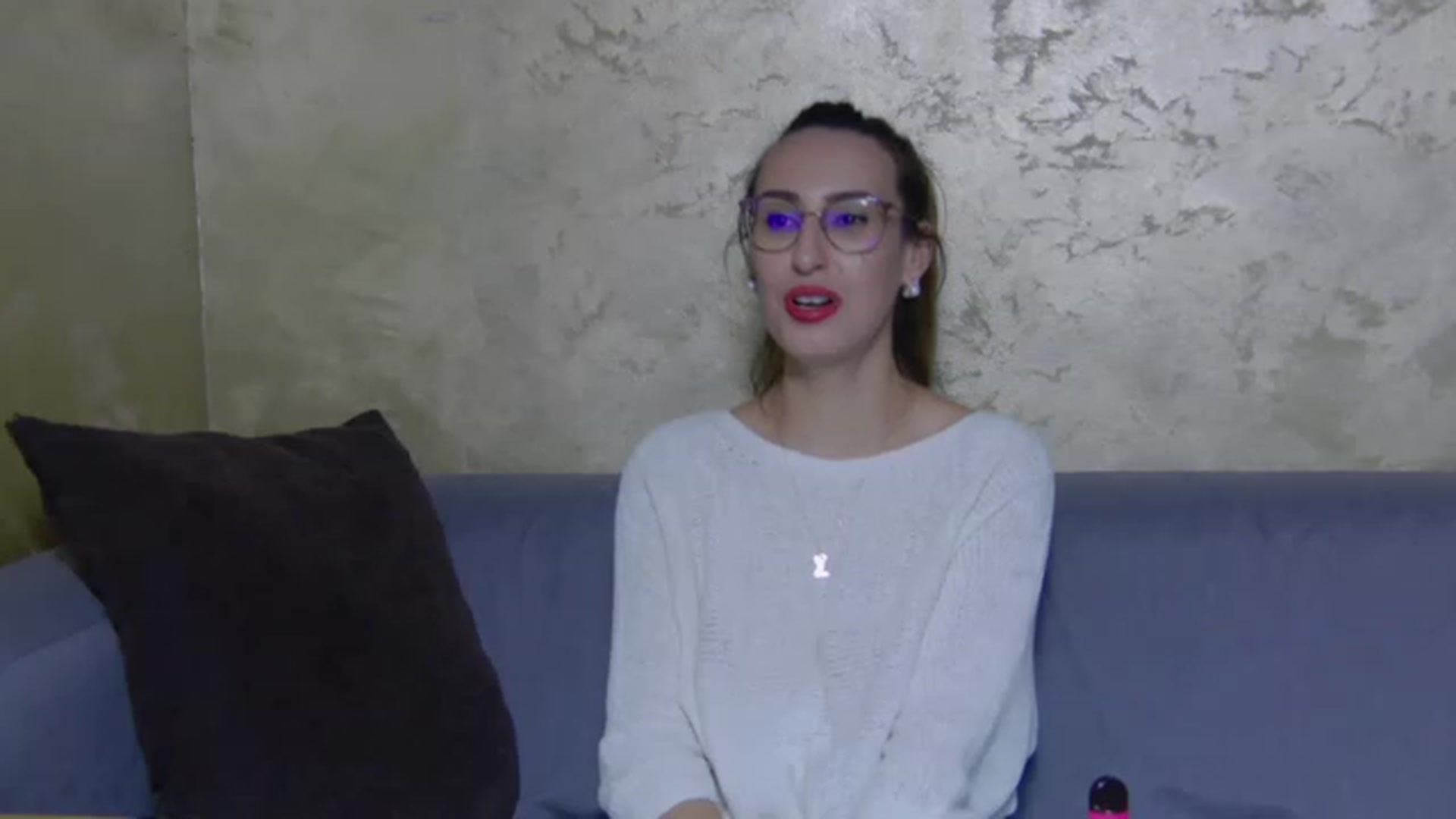 Gallery image thumbnail from LysAddiction's myfreecams stream on, 02/17/2023, 19:17 image 8 of 20