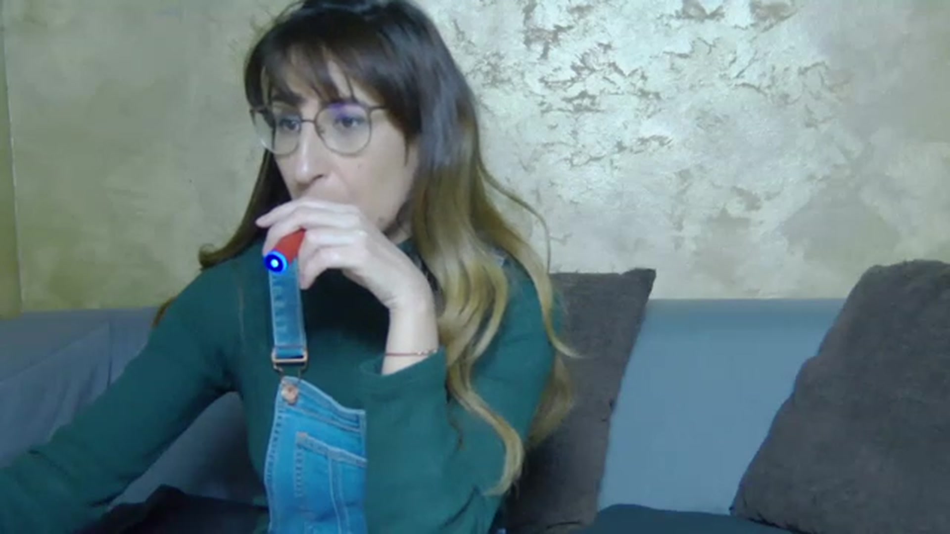 Gallery image thumbnail from LysAddiction's myfreecams stream on, 02/23/2023, 20:30 image 12 of 20