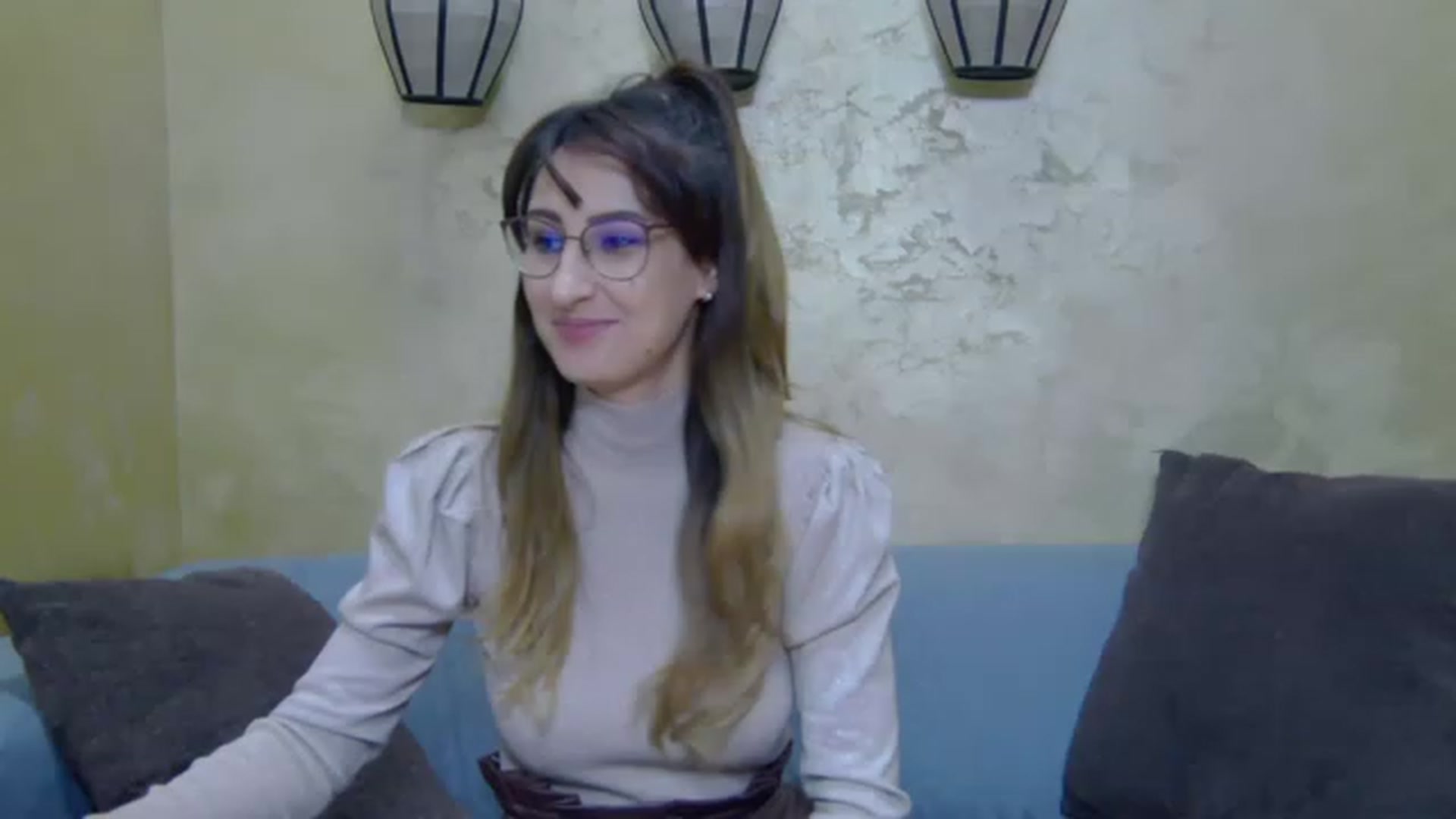 Gallery image thumbnail from LysAddiction's myfreecams stream on, 02/28/2023, 18:04 image 3 of 20