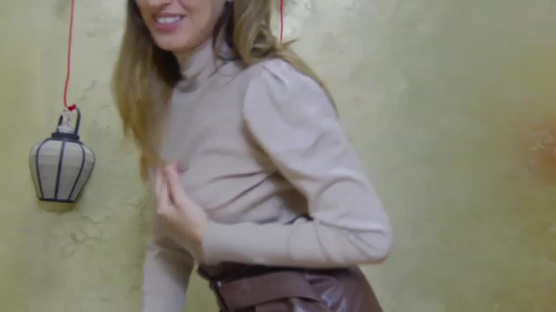 Gallery image thumbnail from LysAddiction's myfreecams stream on, 02/28/2023, 20:15 image 12 of 20