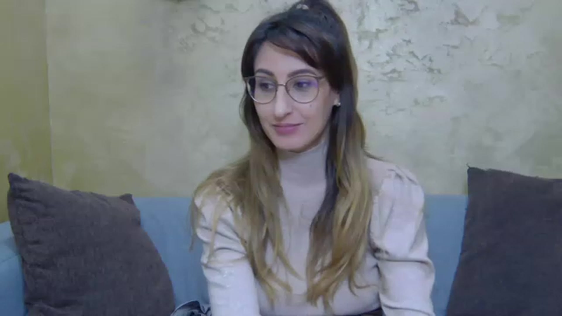Gallery image thumbnail from LysAddiction's myfreecams stream on, 02/28/2023, 20:15 image 18 of 20