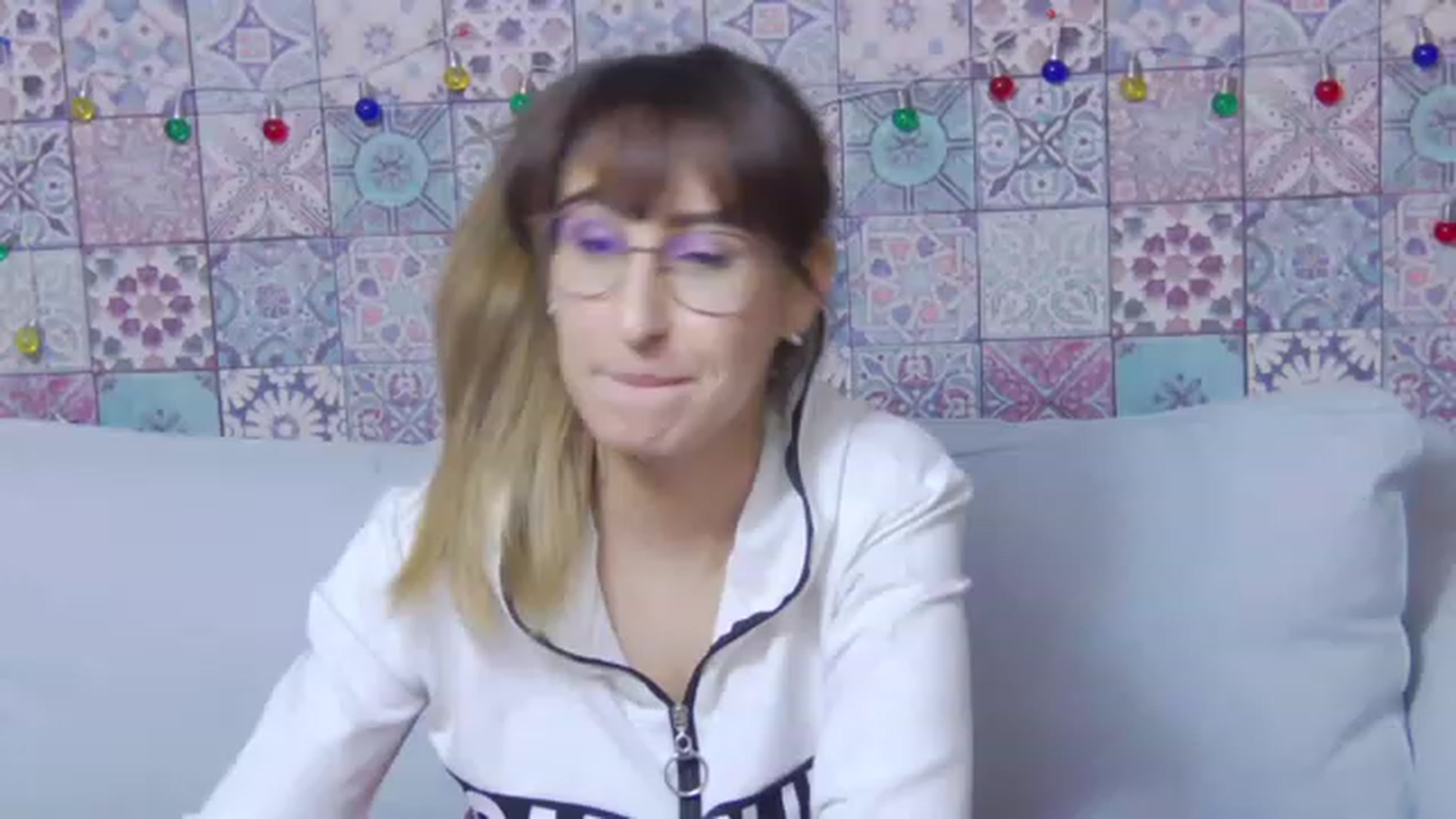 Gallery image thumbnail from LysAddiction's myfreecams stream on, 03/06/2023, 16:57 image 1 of 20