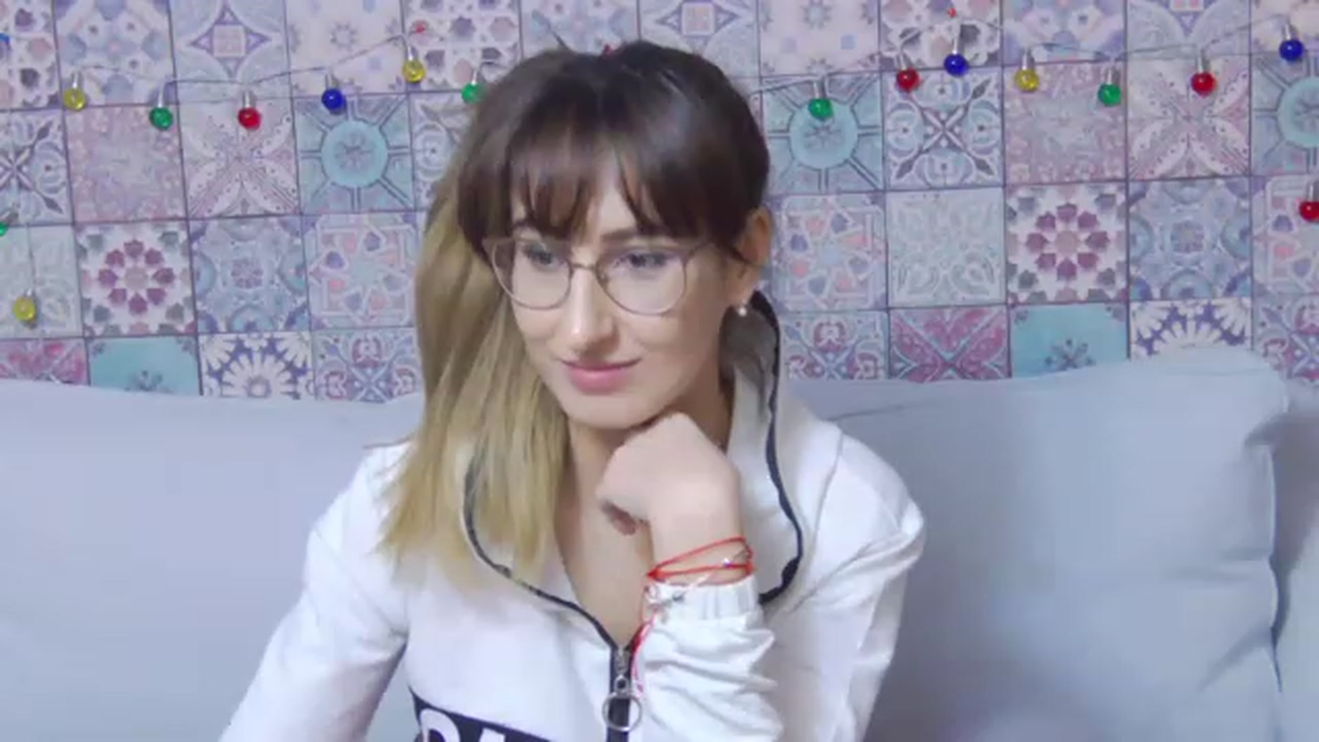 Gallery image thumbnail from LysAddiction's myfreecams stream on, 03/06/2023, 16:57 image 3 of 20