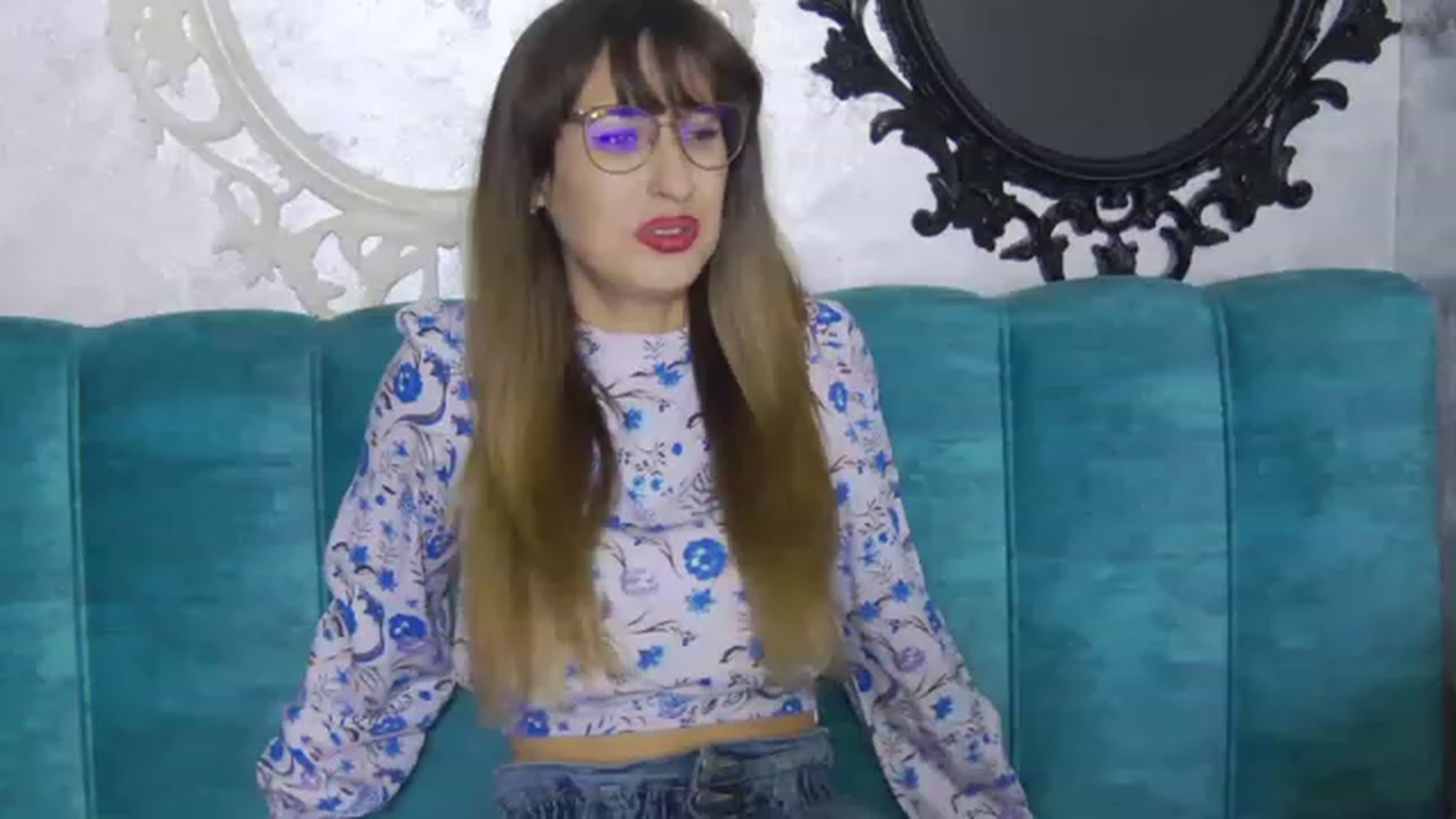 Gallery image thumbnail from LysAddiction's myfreecams stream on, 03/19/2023, 20:12 image 8 of 20
