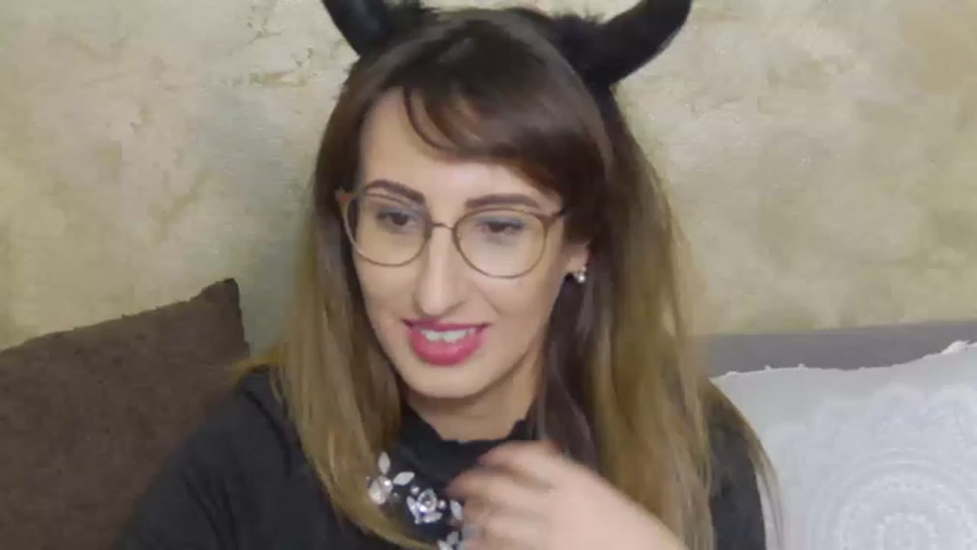 Gallery image thumbnail from LysAddiction's myfreecams stream on, 03/21/2023, 20:09 image 13 of 20